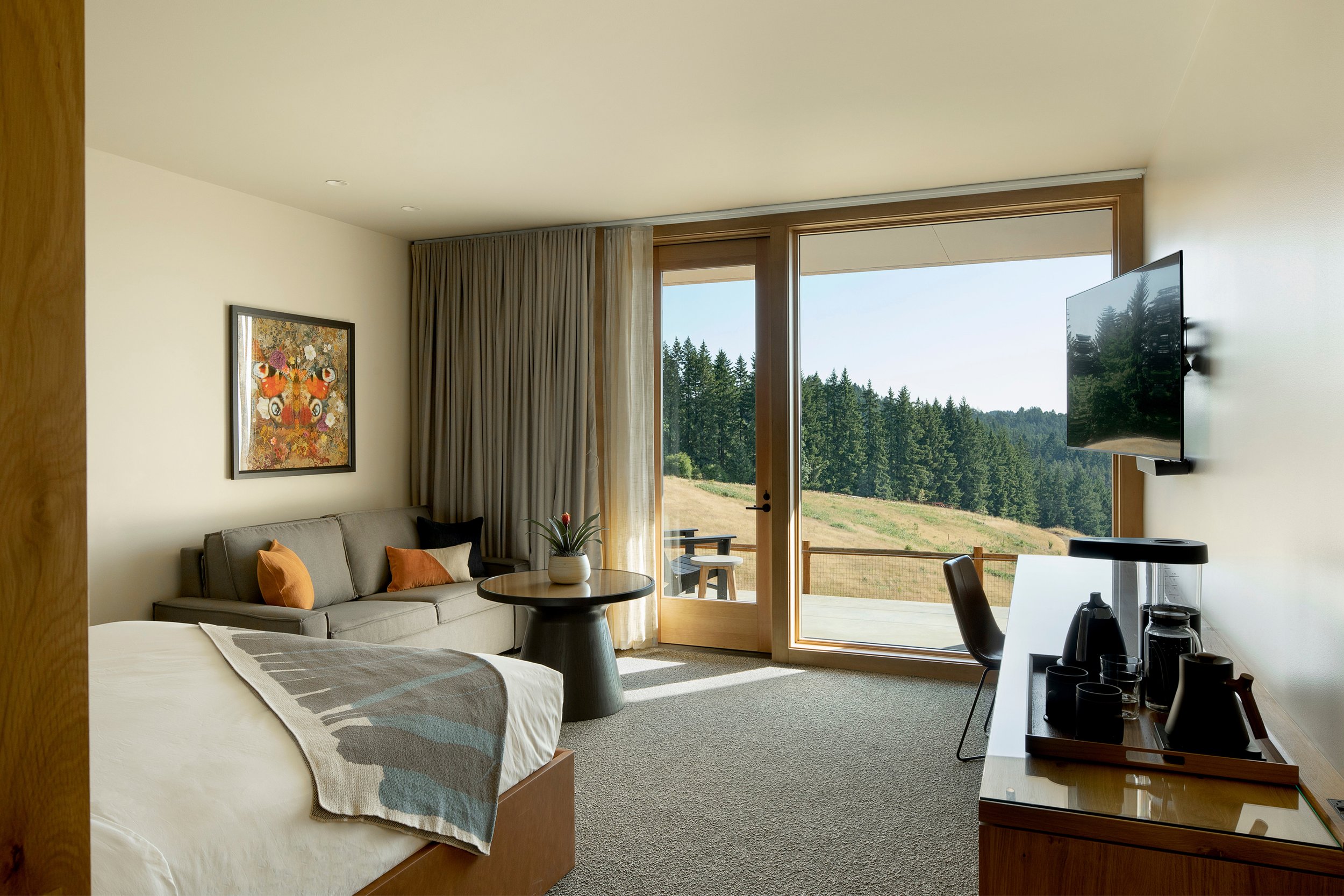 inn-the-ground-suite.jpg