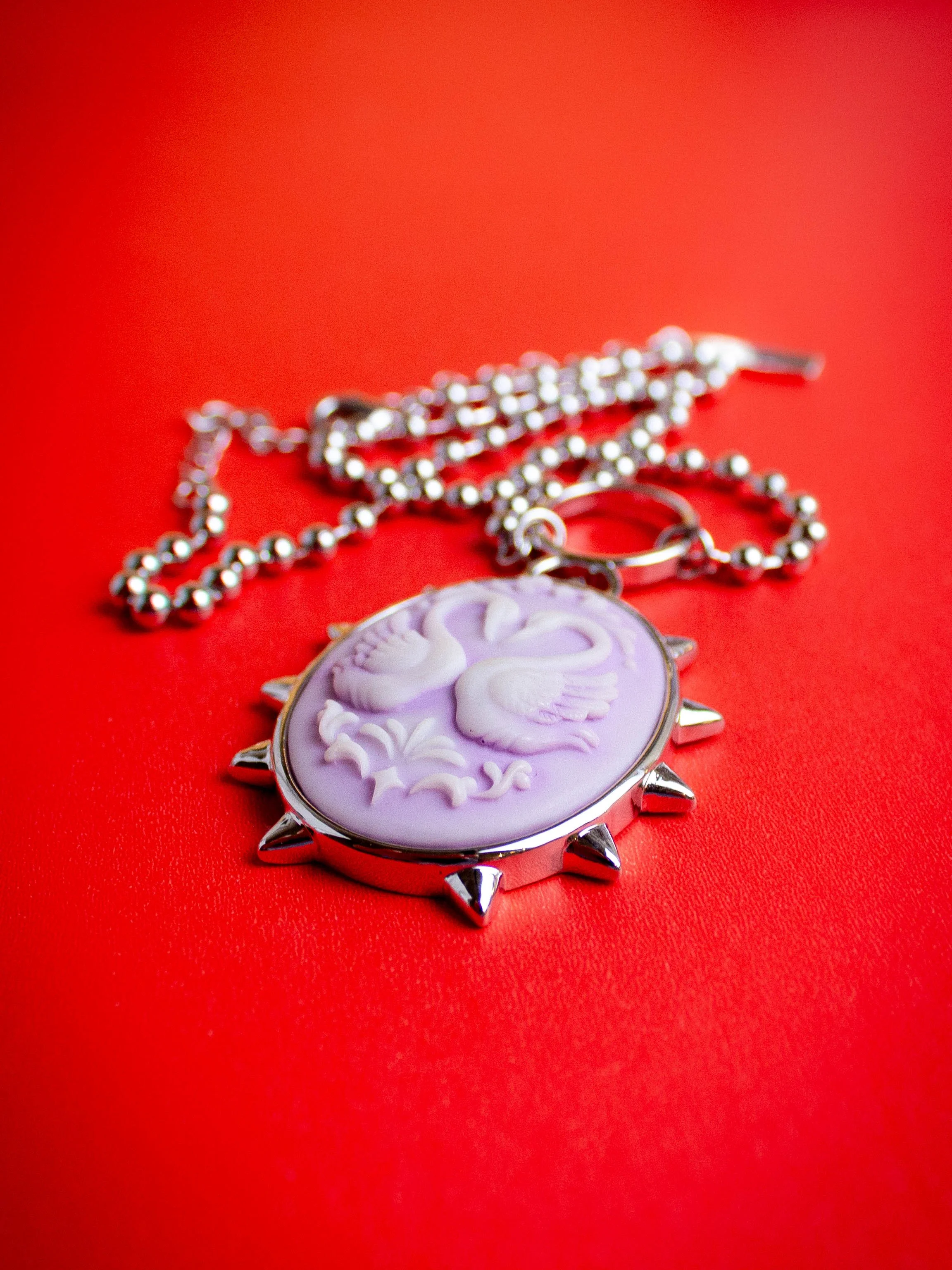 Frou York Swan Lake Spike Cameo Necklace
