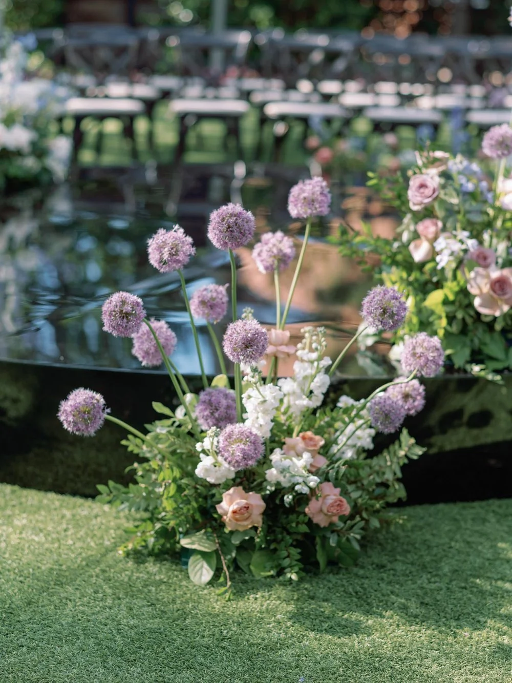 purple and white wedding flowers in round (Copy)