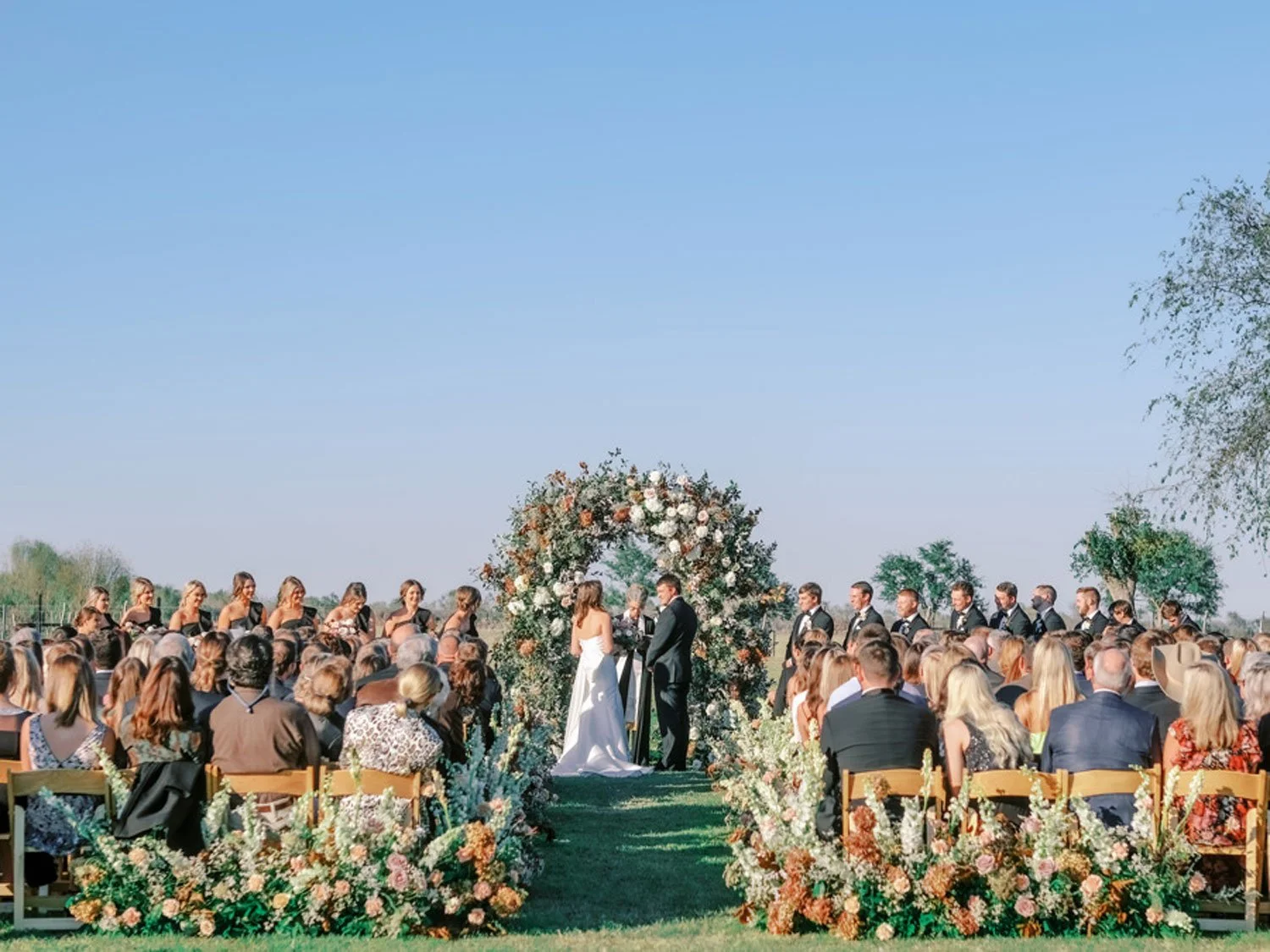 Texas Ranch Wedding | Barn at Quail Crossing Ranch Wedding | Hondo, TX | Ellie &amp; Kevin