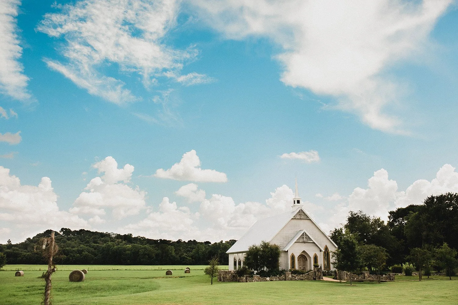 The Brooks at Weatherford | Fort Worth Wedding Venues | Rustic Wedding Venues