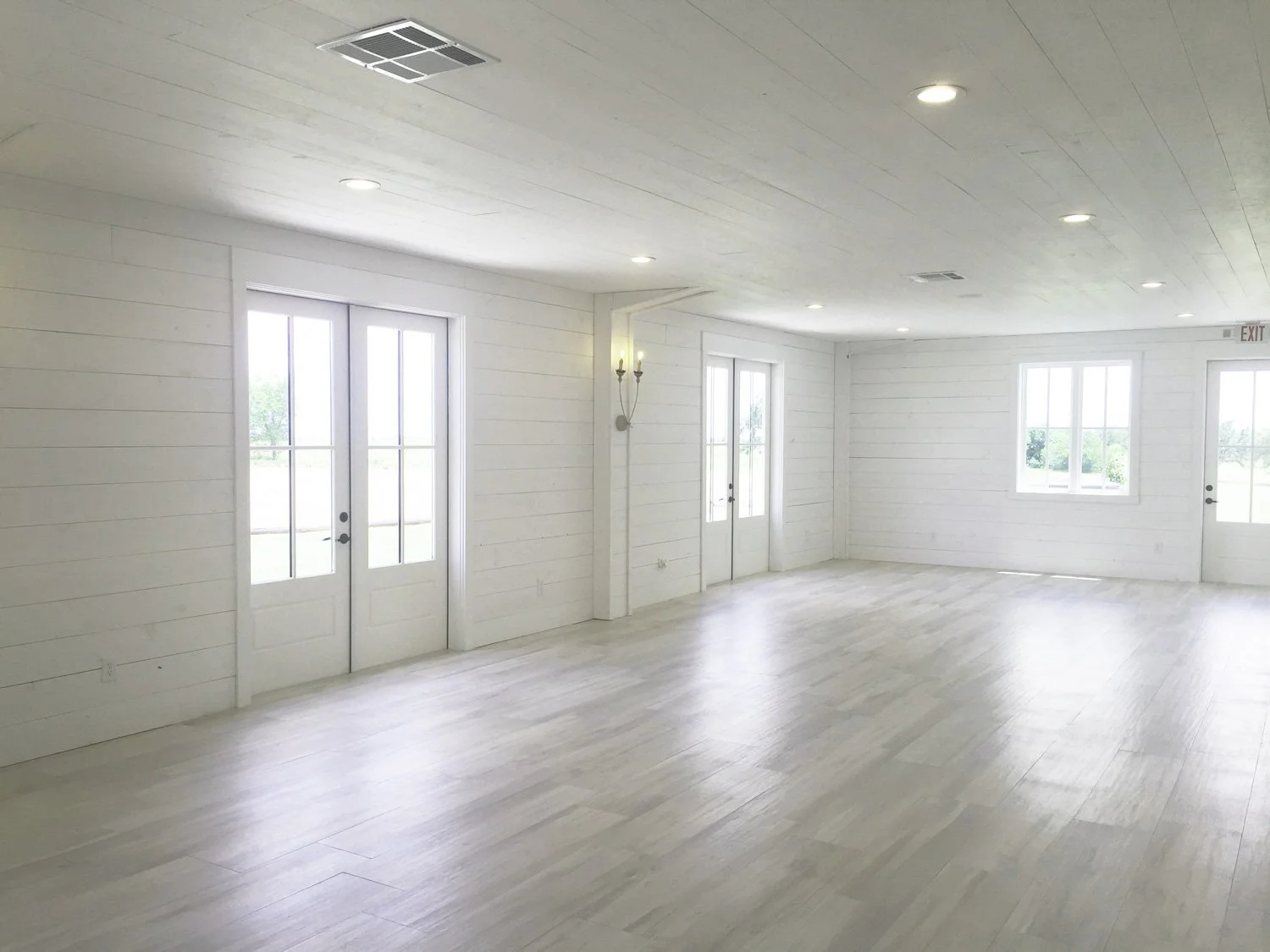 The Nest at Ruth Farms side interior rooms