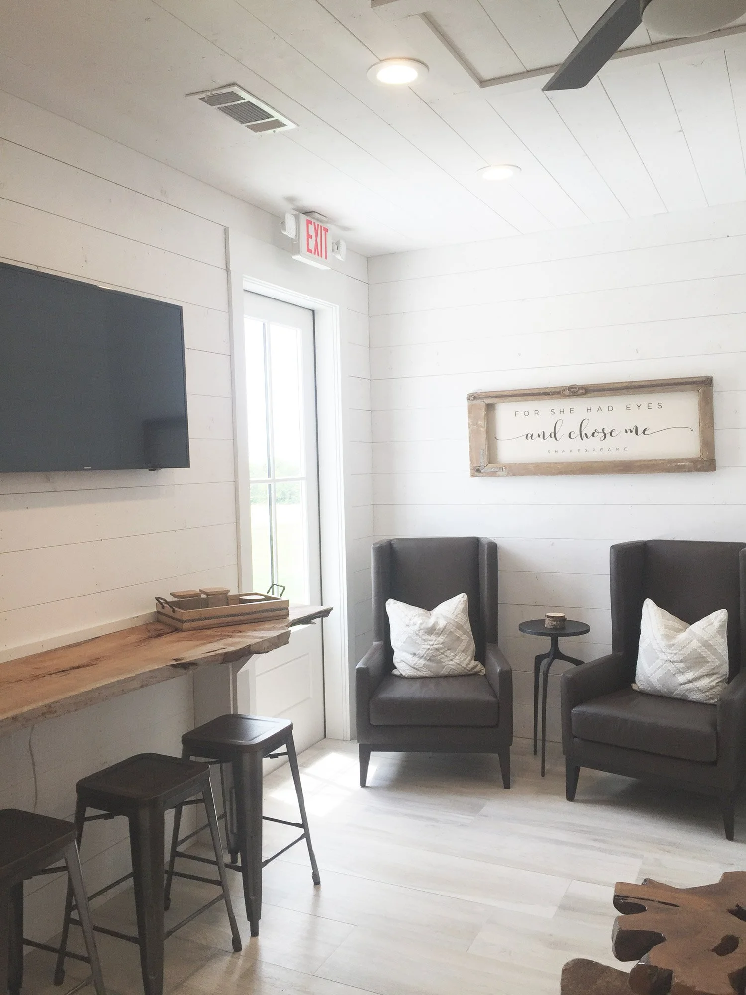 The Nest at Ruth Farms Groom's Suite