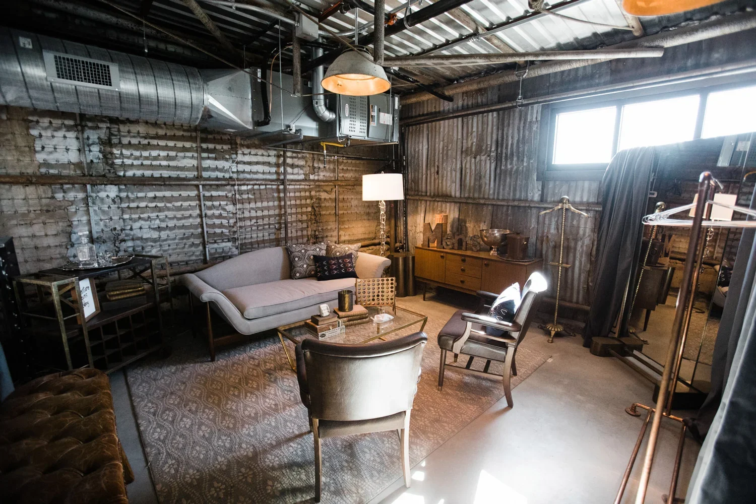 4 eleven groom's suite (Copy)