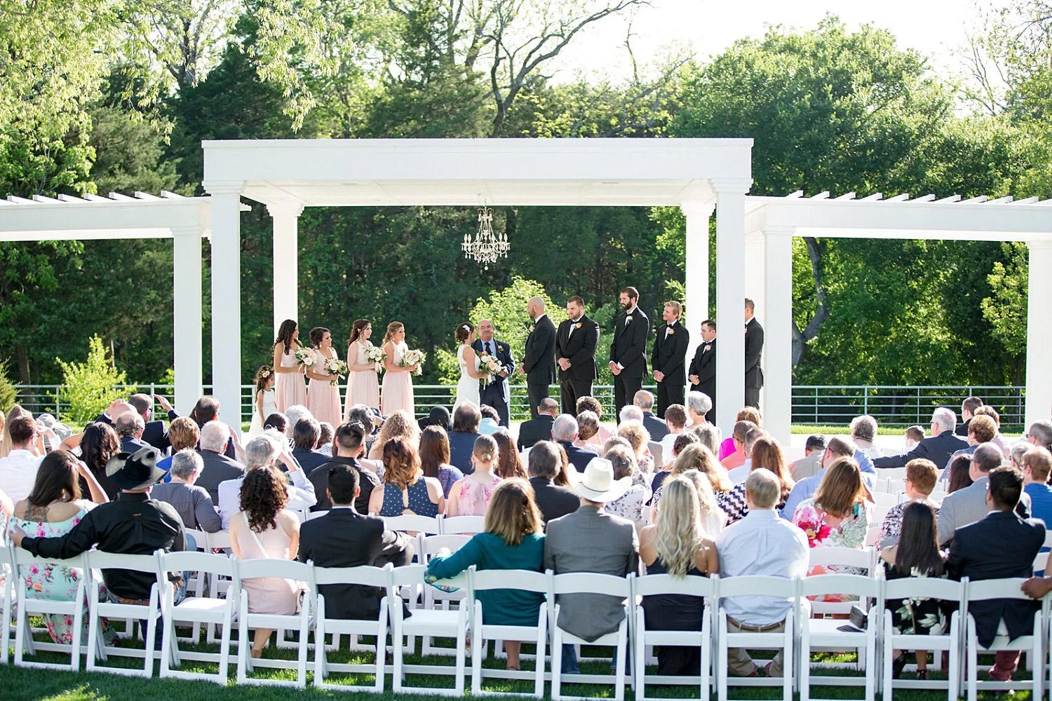 Firefly Gardens ceremony in Midlothian TX