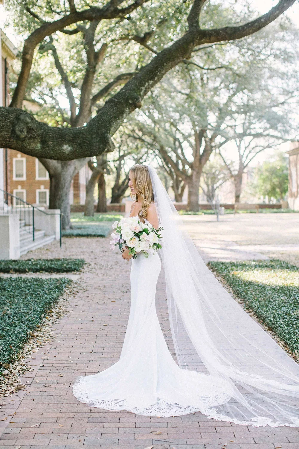 Perkins chapel in SMU bride