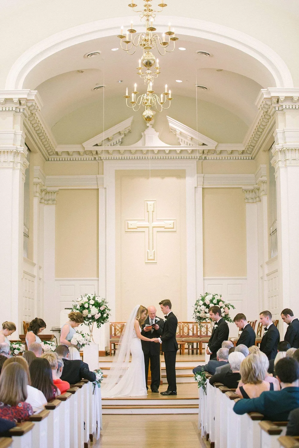 Indoor wedding ceremony in dallas texas