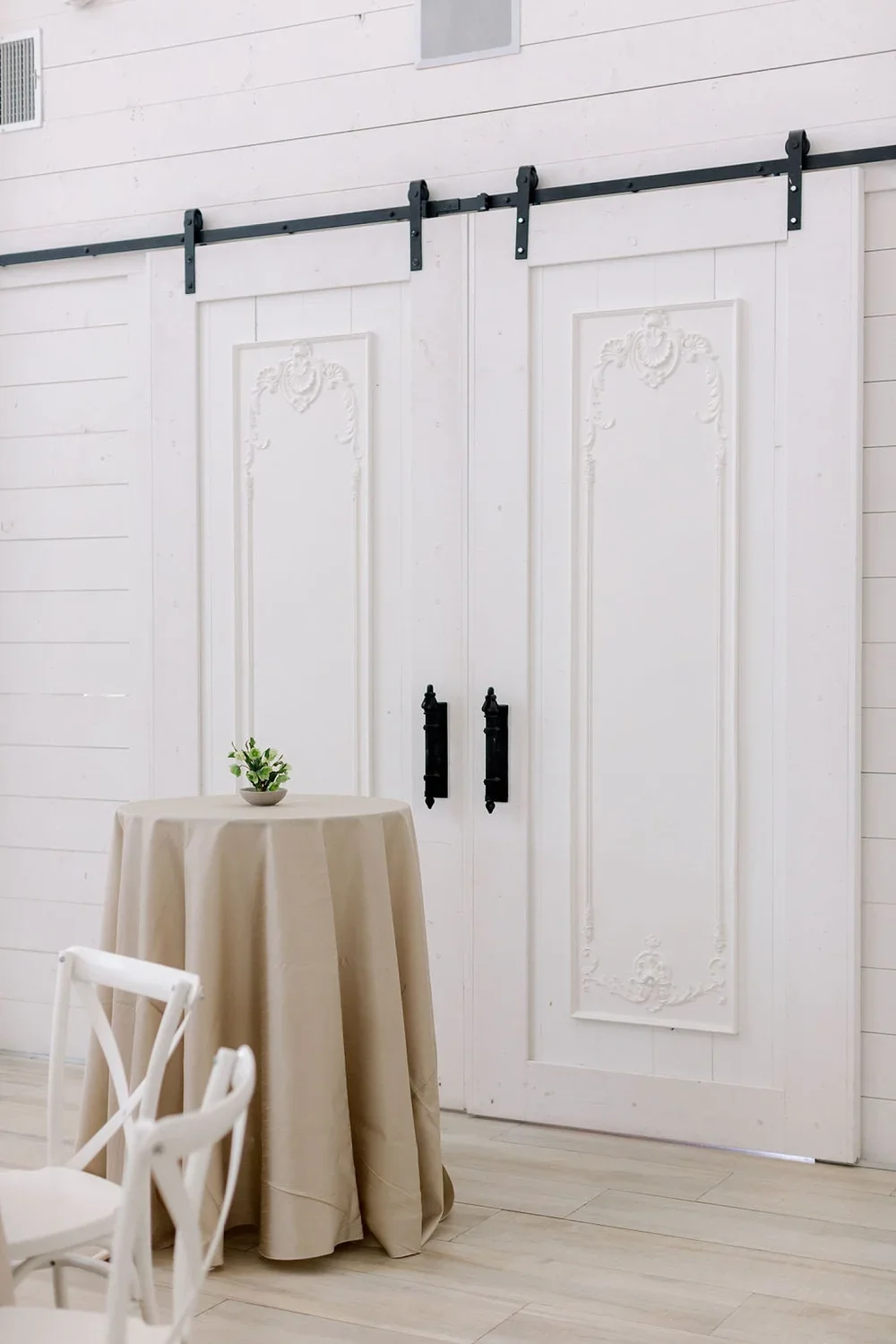 Nest_at_Ruth_Farms_Wedding_18.webp