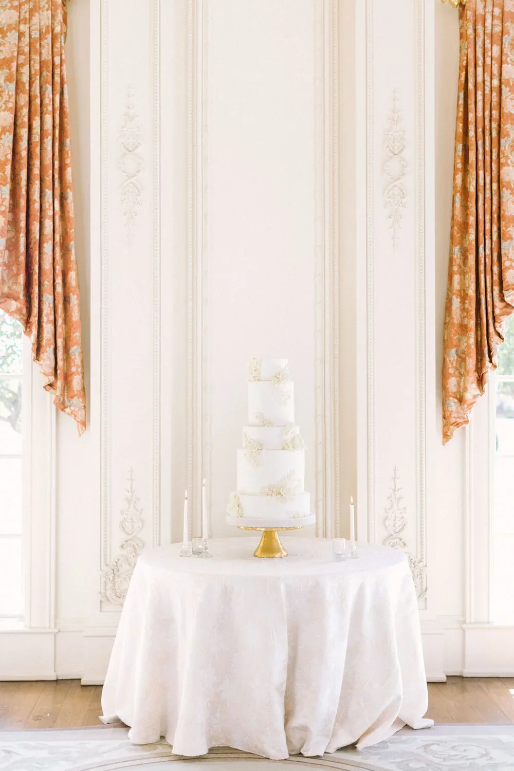 Wedding Cake table at Olana wedding