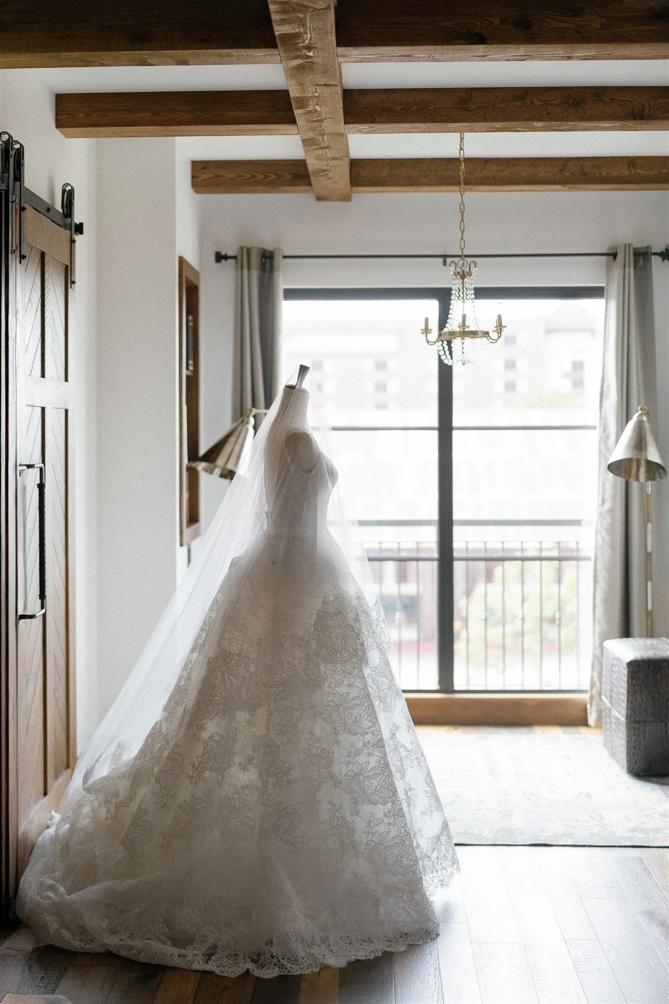 Hotel_Drover_Wedding_Fort Worth_Stockyards886.jpg