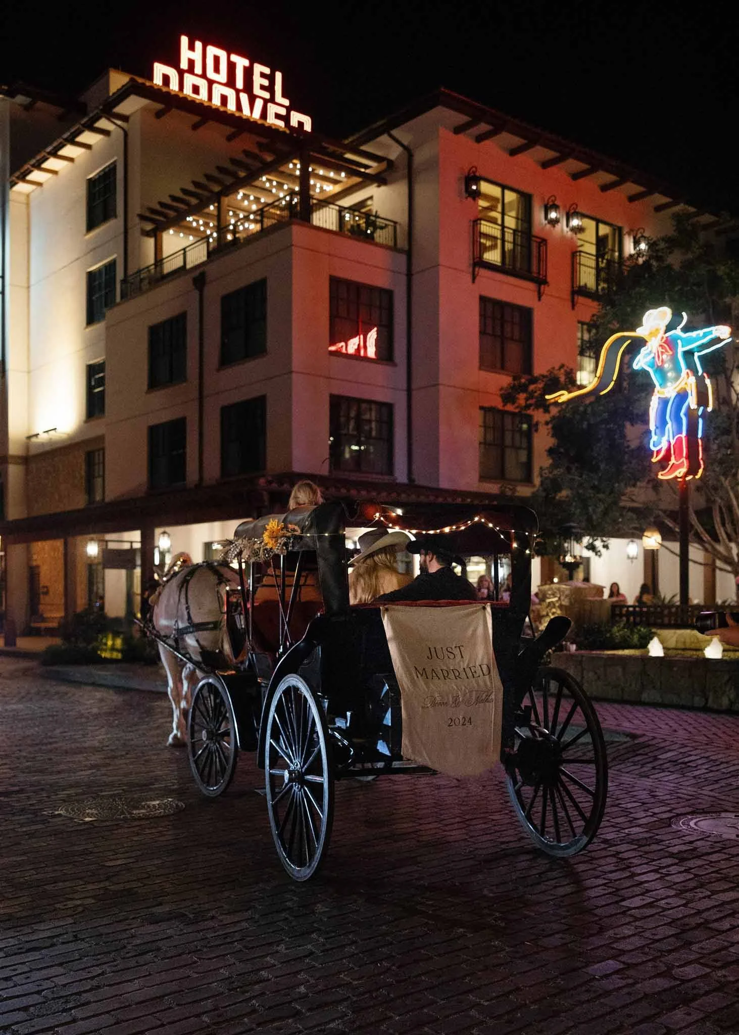 Hotel_Drover_Wedding_Fort Worth_Stockyards960.jpg