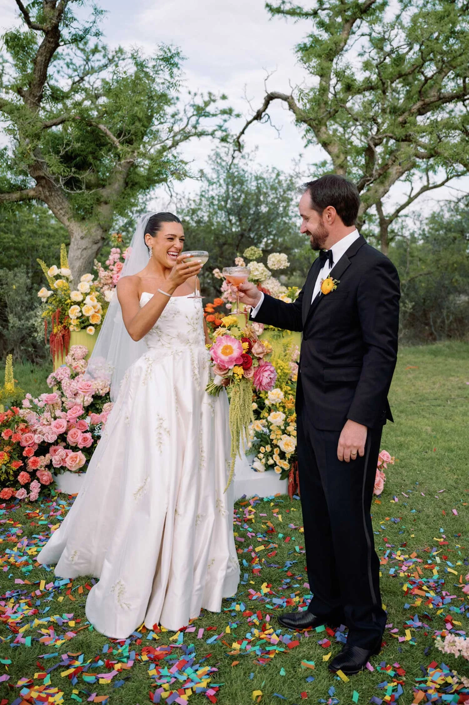 luxury_sailcloth_tent_wedding_reception_hanging_florals_texas_453.jpg