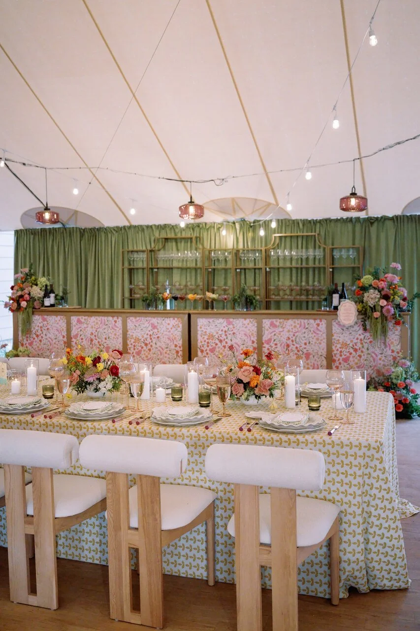 luxury_sailcloth_tent_wedding_reception_hanging_florals_texas_500.jpg