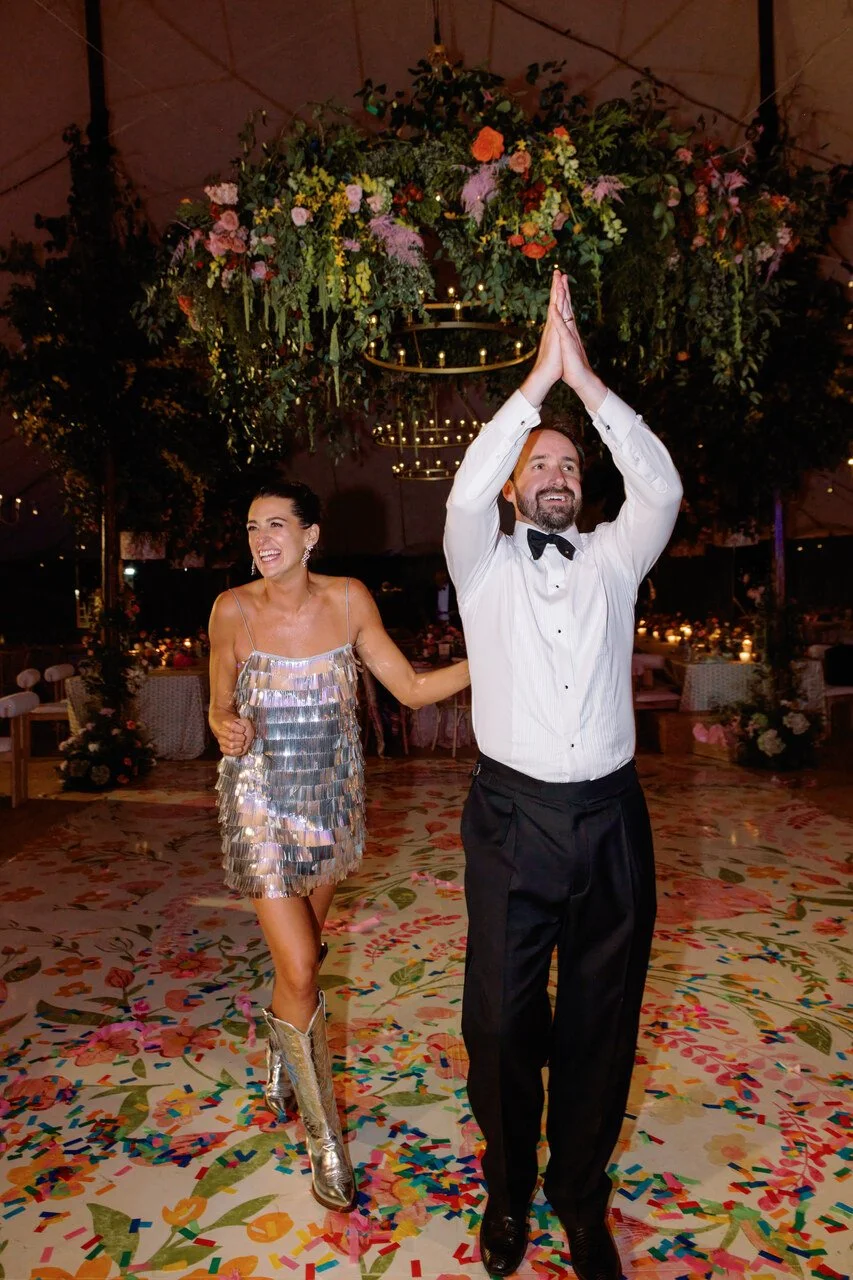 luxury_sailcloth_tent_wedding_reception_hanging_florals_texas_561.jpg