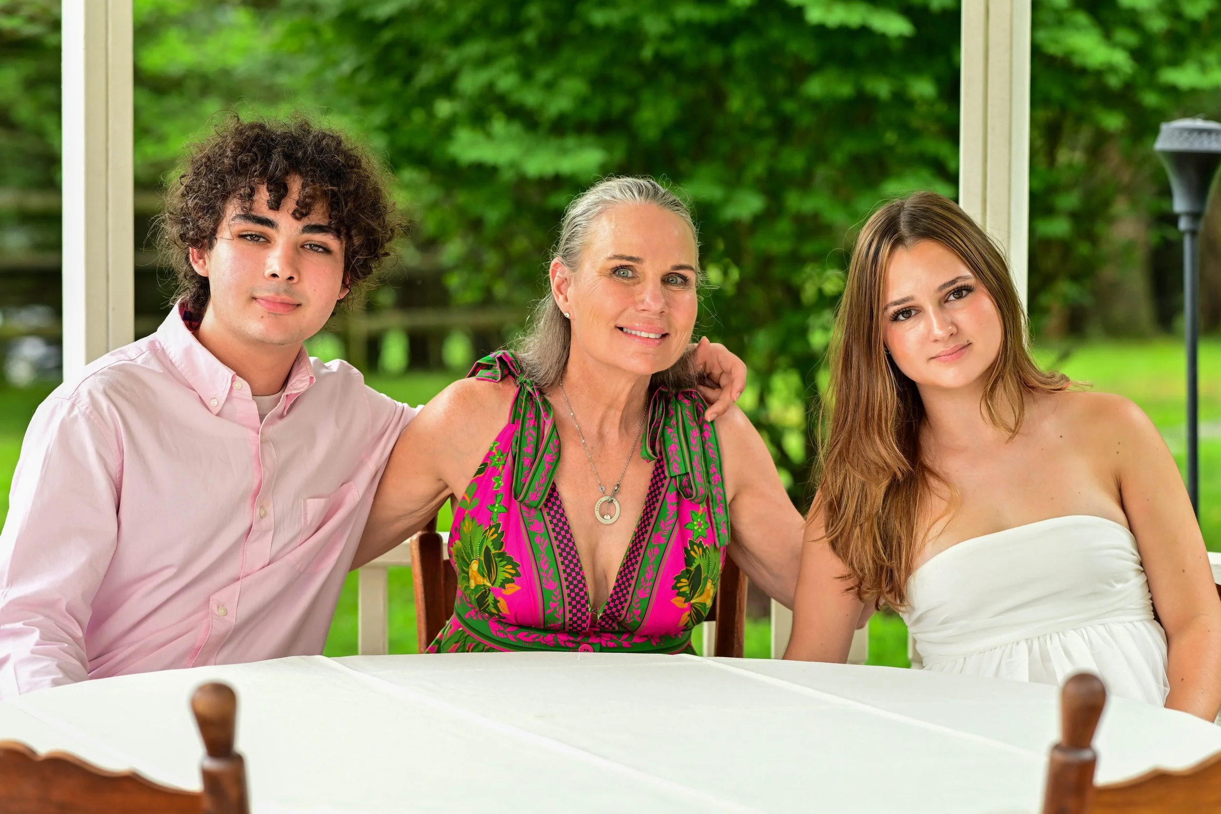 BETSY_AND_FAMILY-28-LOW RES.jpg