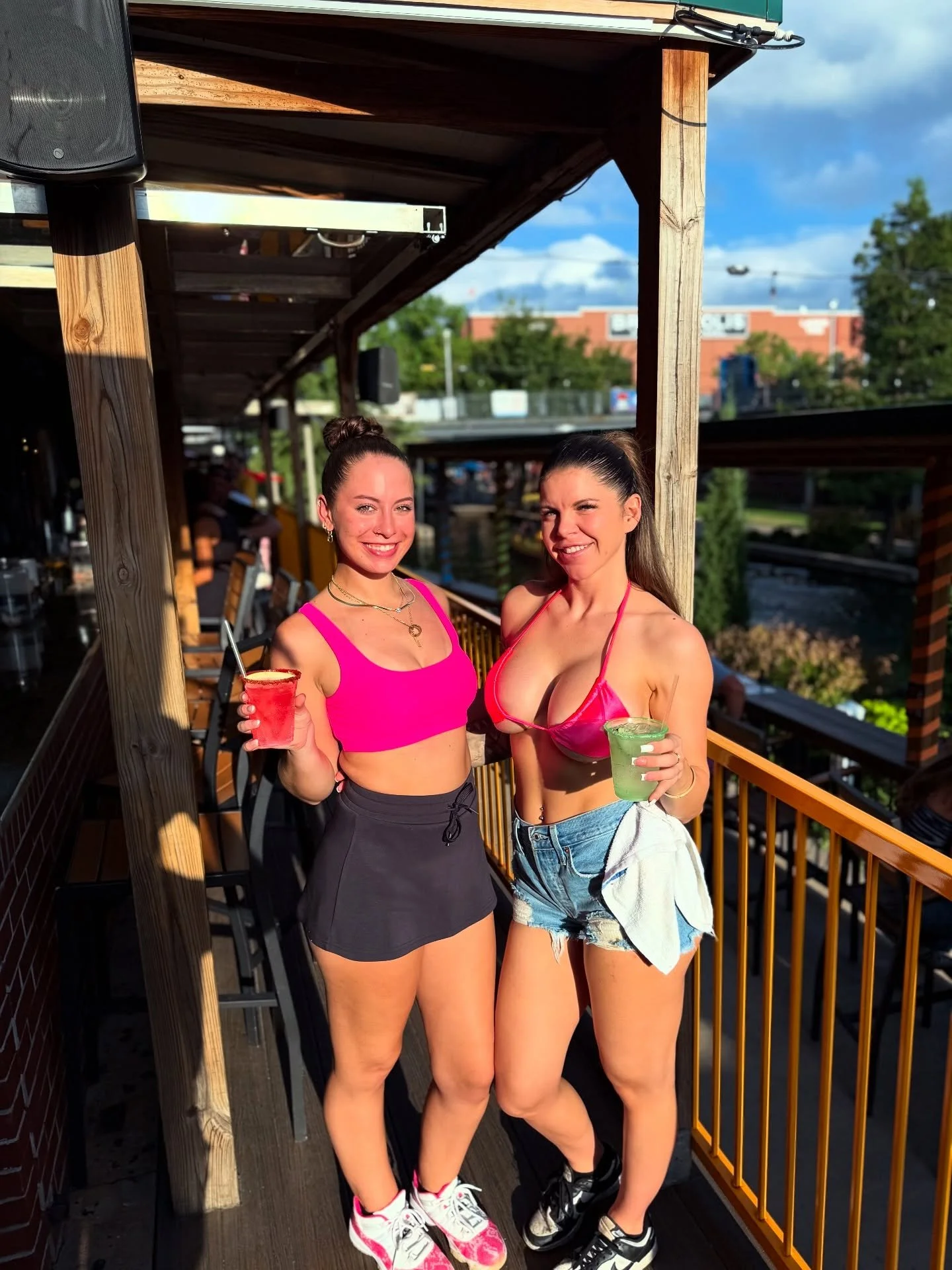 No Sunday scaries here&mdash; just sunshine, tiki drinks, and good times waiting for you 🌊 

#sundayfunday #tipsytikiokc #tikibar #brick #bricktowncanal #seeokc