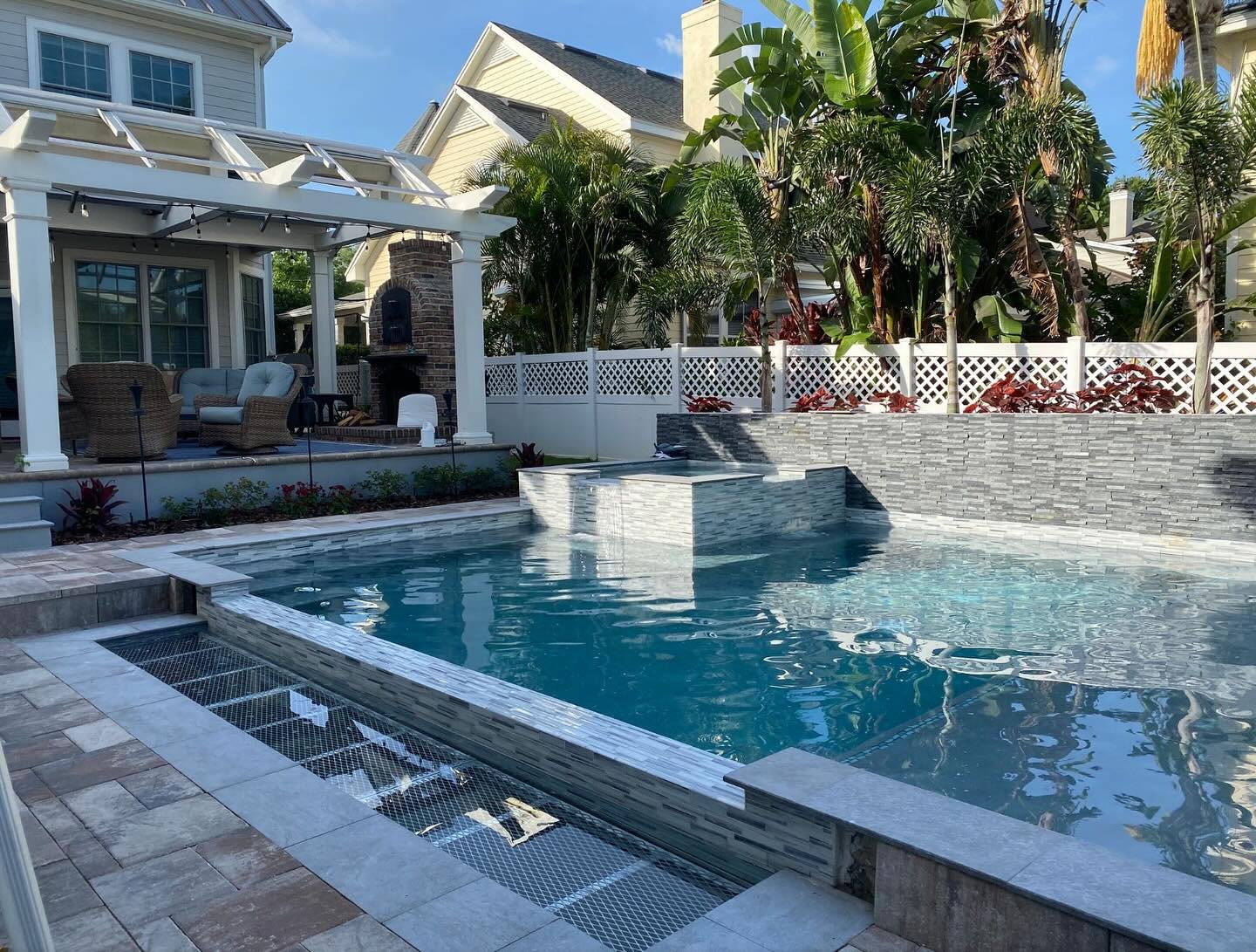 Why Modern Poolscapes Are the Future&hellip; Luxury outdoor living is evolving, and modern poolscapes are leading the way. Clean lines, sleek materials, and seamless indoor-outdoor integration create a refined, resort-like experience at home.  Thinki
