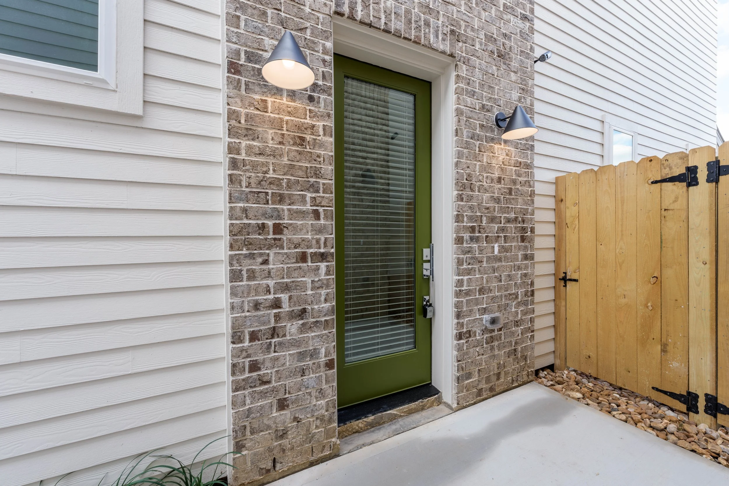 5616 Bertellis Lane-3.jpg