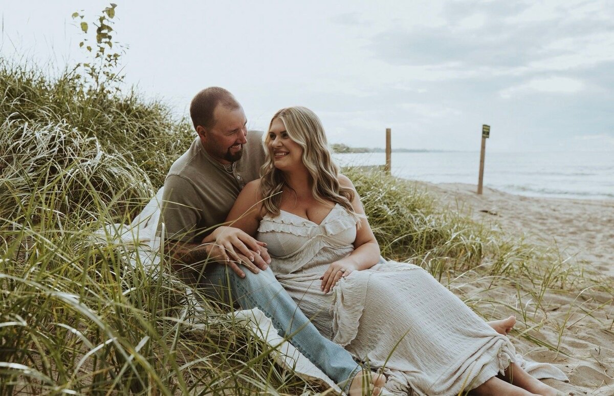 couple engagement in wasaga