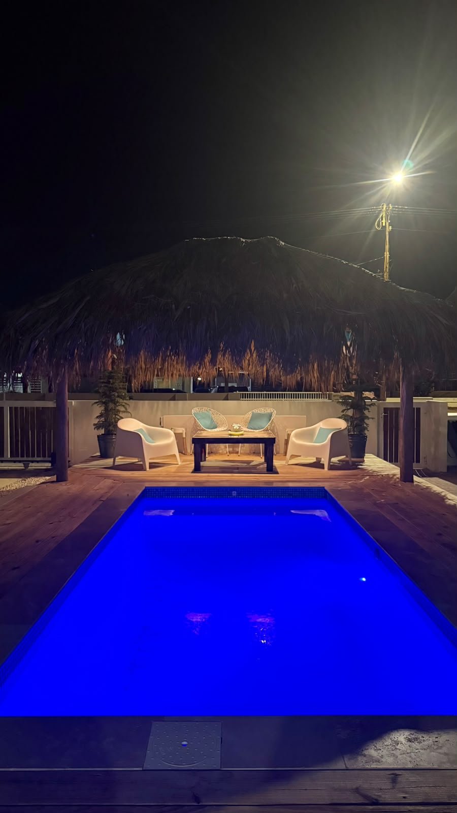 Outdoor private pool surrounded by tropical greenery at Kas Pitava Boutique Stay in Bonaire