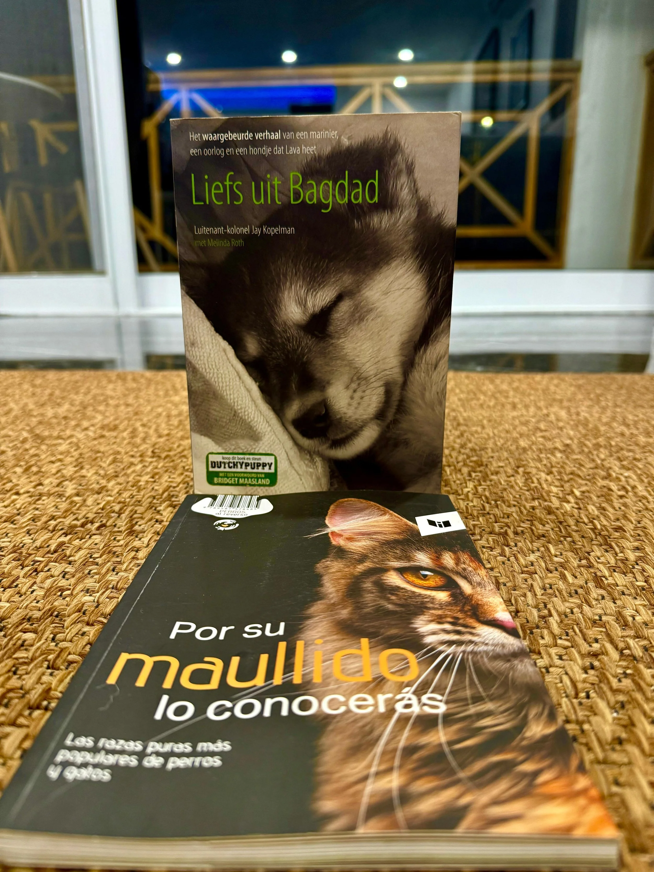 Animal-themed books at Kas Pitava – heartfelt stories for pet lovers.