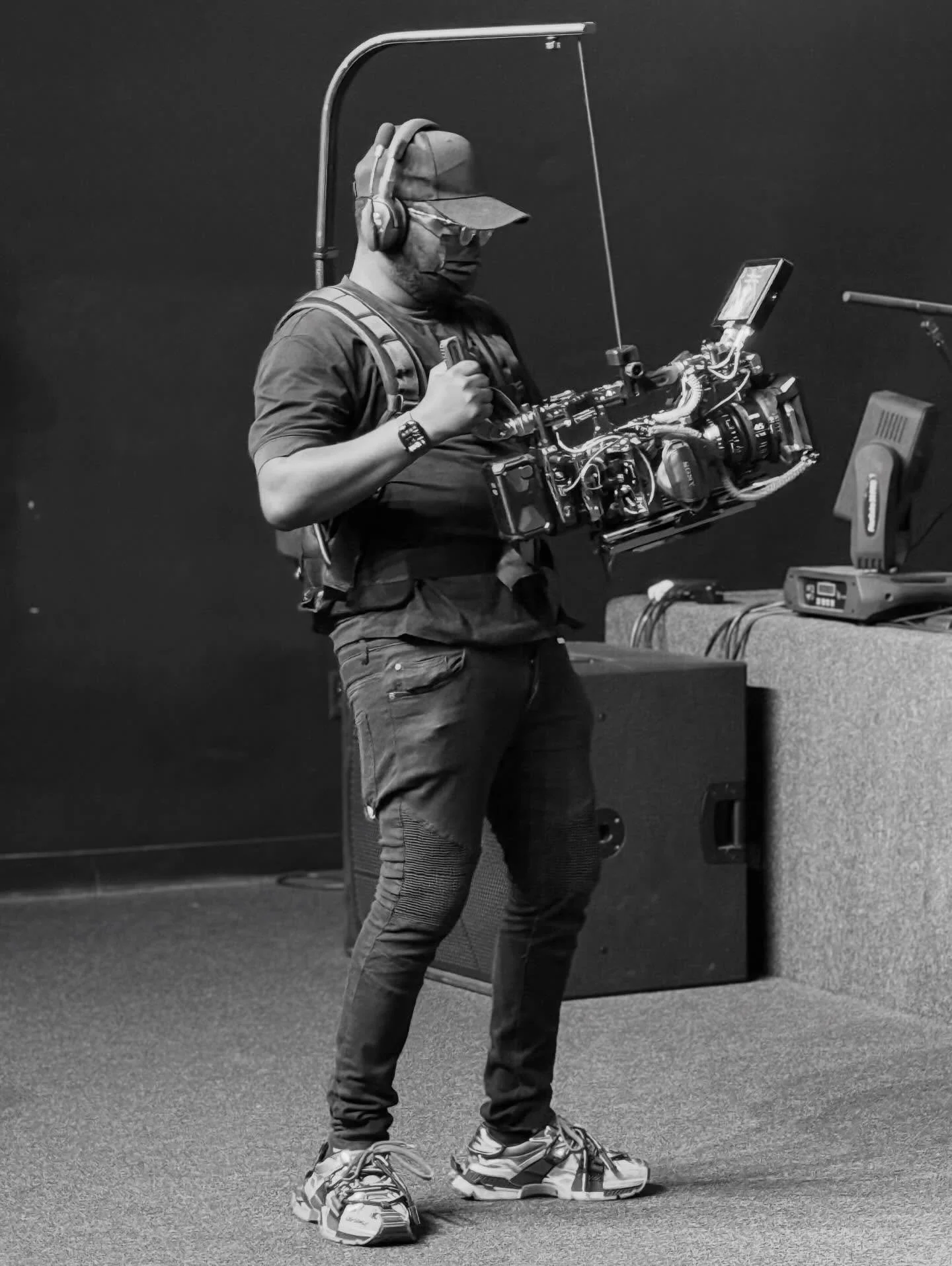 The camera is heavy.
The responsibility is heavier.

Showing up prepared is half the shot.
Called to create. Committed to excellence.

#Cinematography #DirectorOfPhotography #VisualStorytelling #OnSet #MorphicEngine