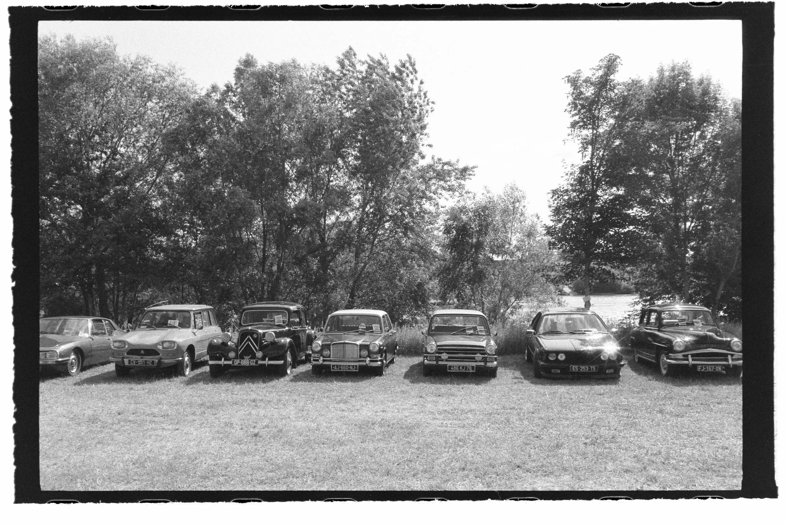 en_voiture_simone_new3 (1).jpg