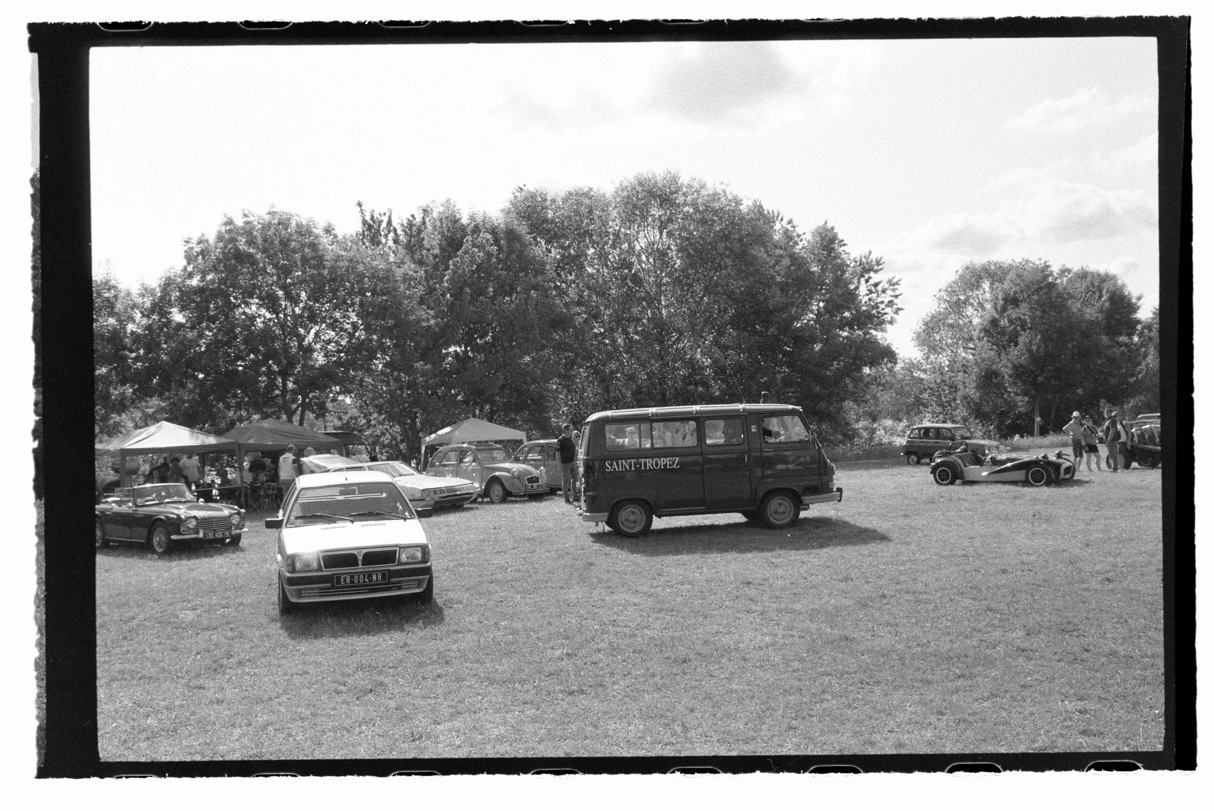 en_voiture_simone_new1 (1).jpg