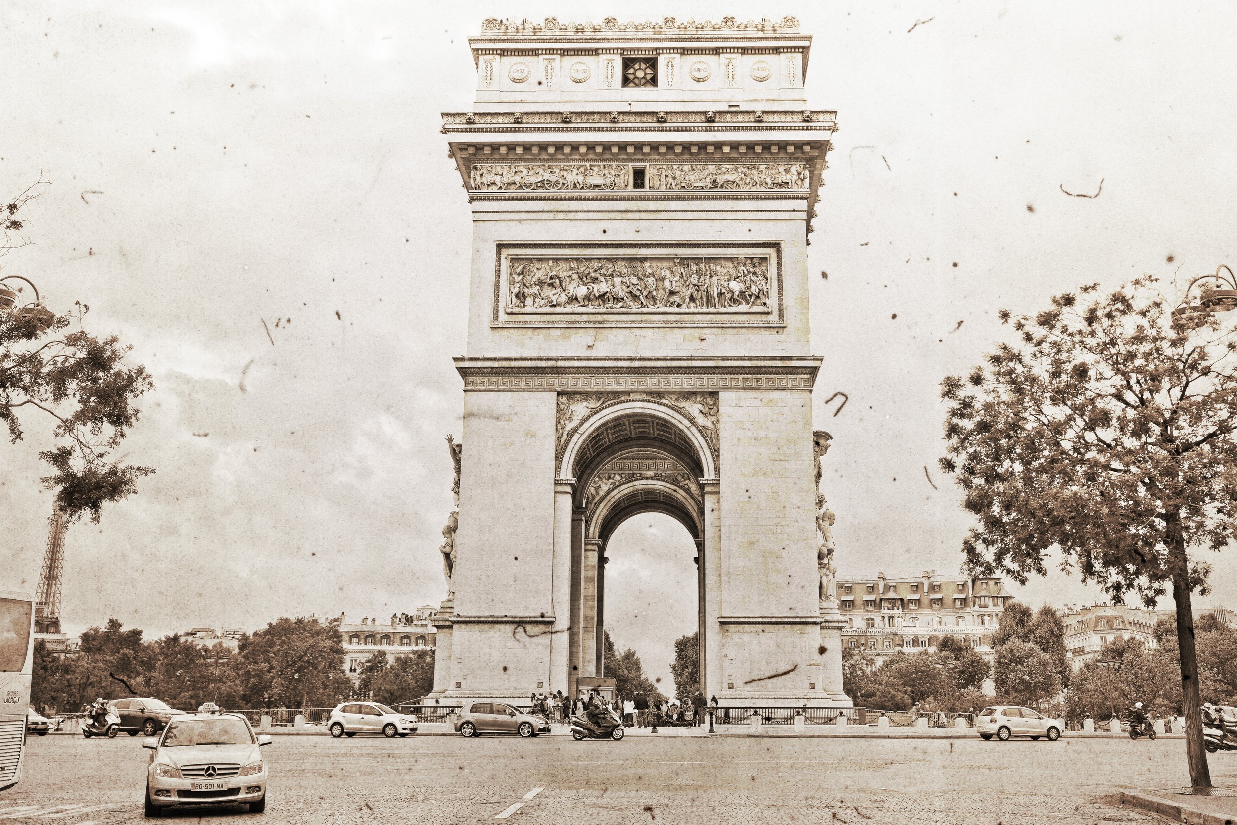 ancient_arc_de_triomphe_Panorama1.jpg