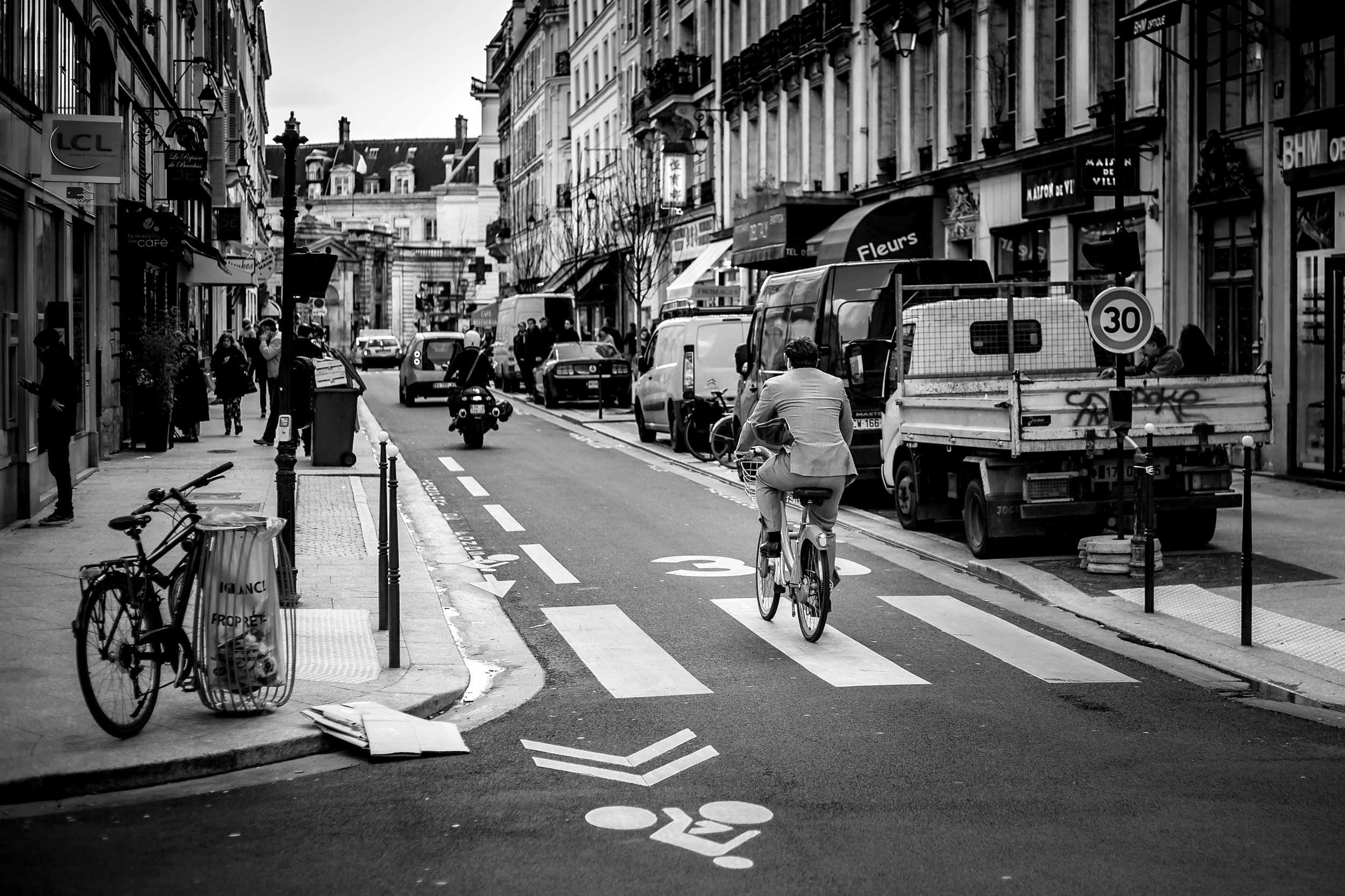 man_bycicle_inasuit.jpg