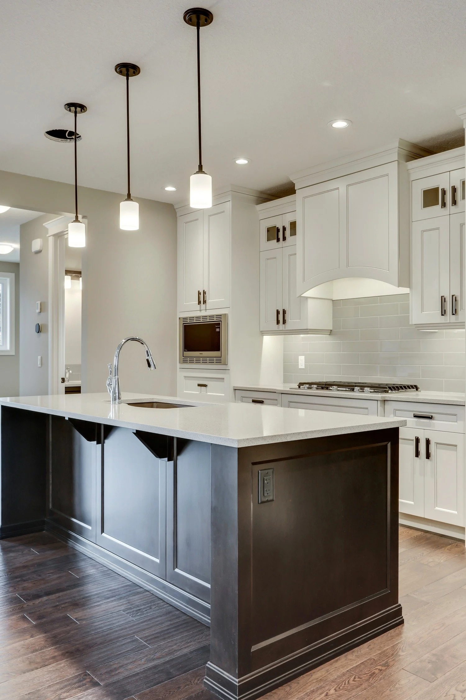 Iron-Rock-Homes_Renfrew_Kitchen-06.jpg
