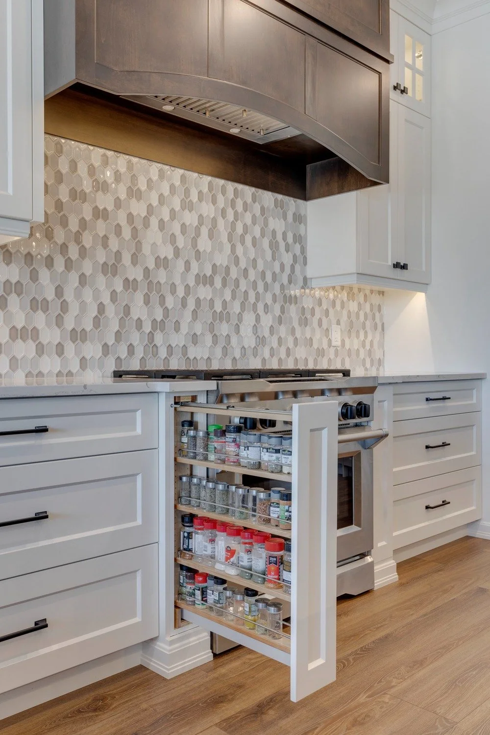 Iron-Rock-Homes_Kitchen-Feature.jpg