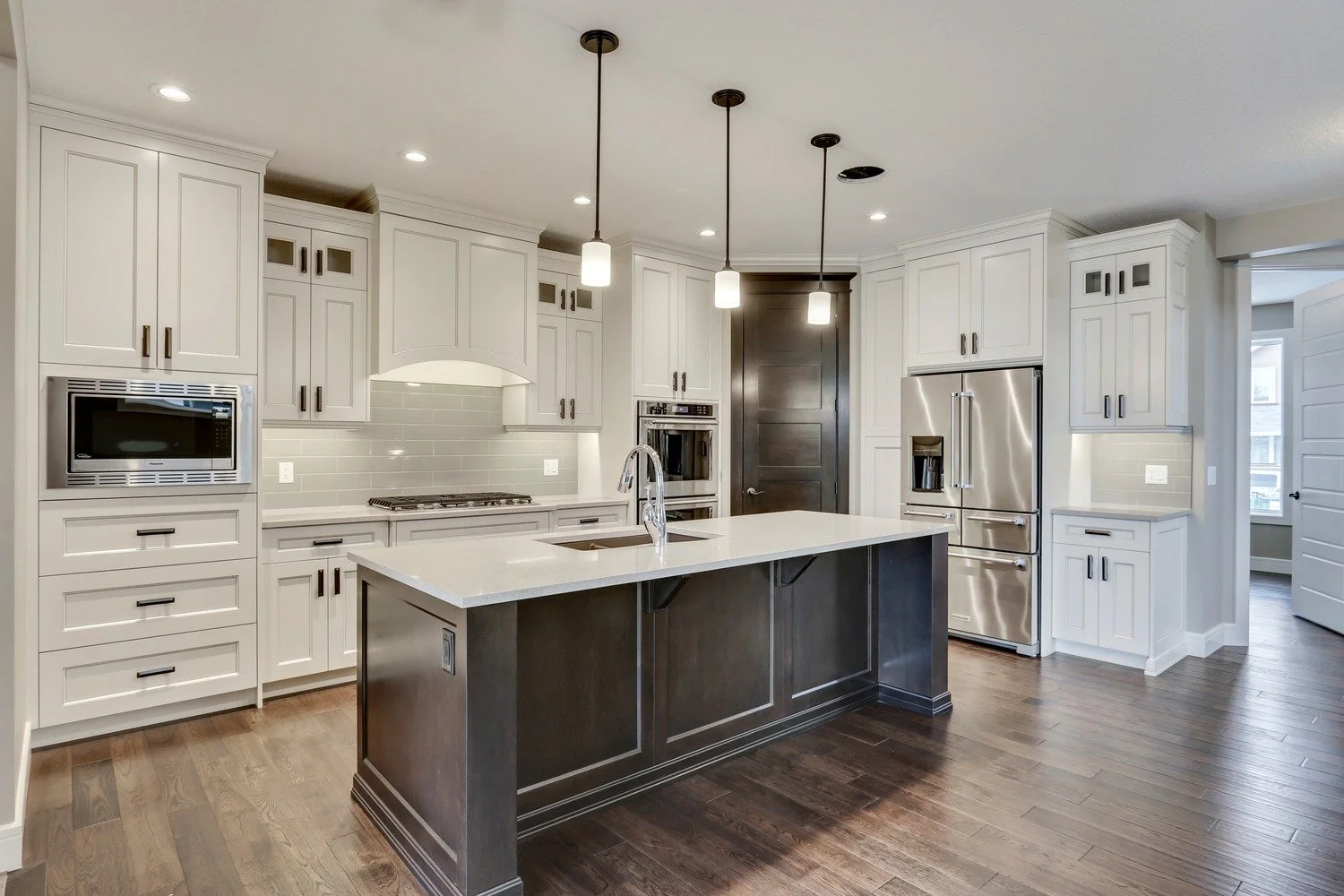 Iron-Rock-Homes_Renfrew_Kitchen-01.jpg