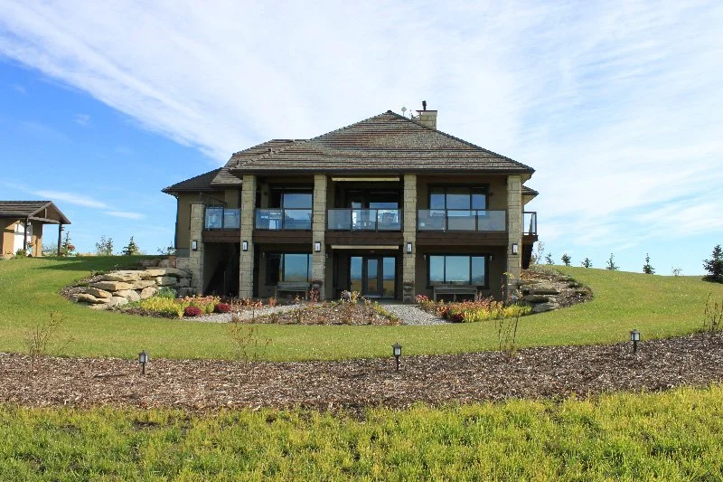Iron-Rock-Homes_Rocky-View-III_Rear-Exterior_01.JPG