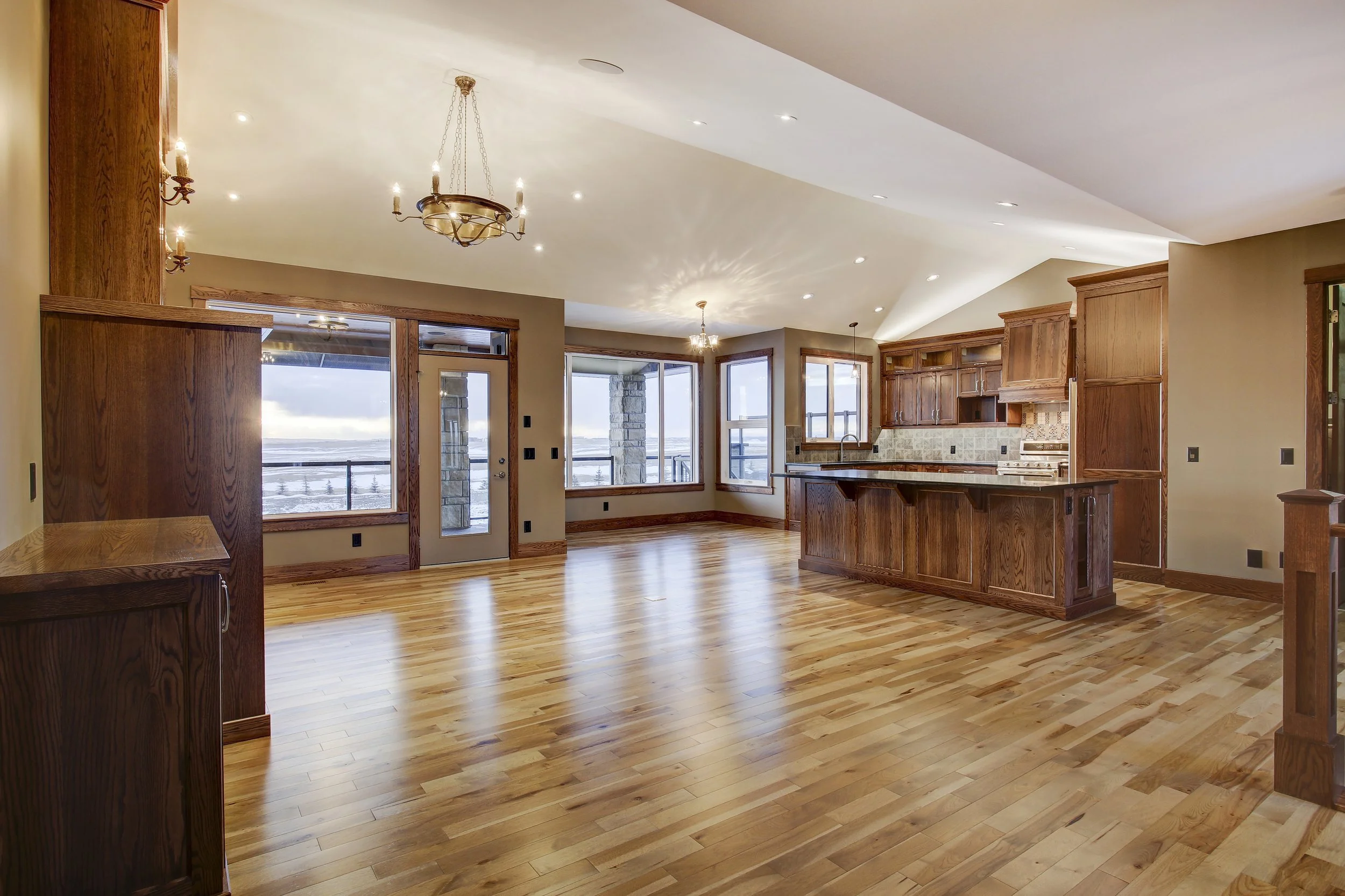Iron-Rock-Homes-Rocky-View-II_Living-05.jpg