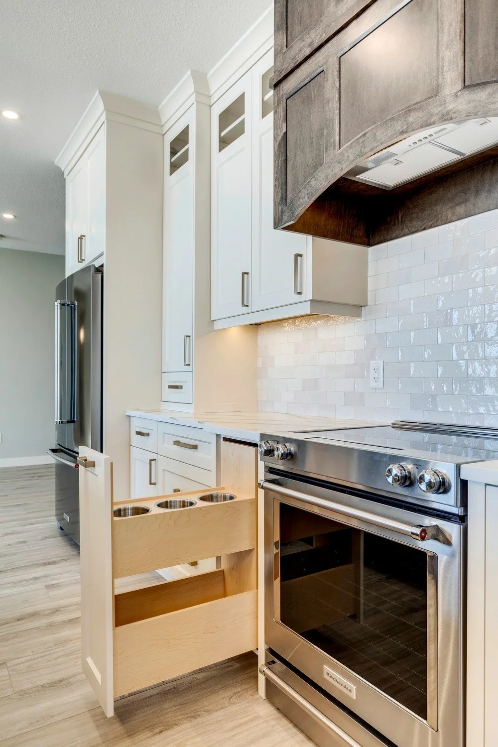 Iron-Rock-Homes_Crossfield_Kitchen-13.jpg