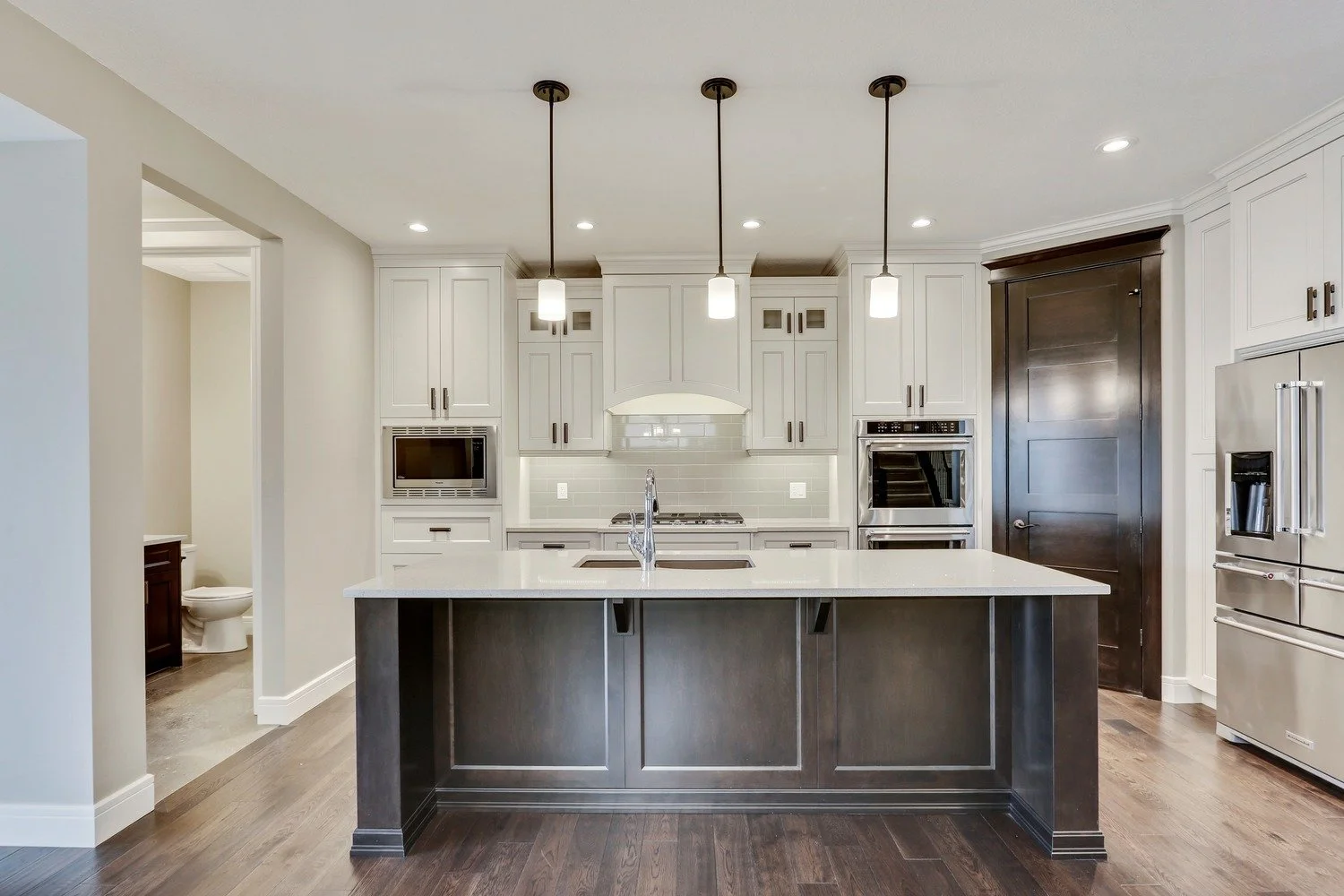 Iron-Rock-Homes_Renfrew_Kitchen-03.jpg