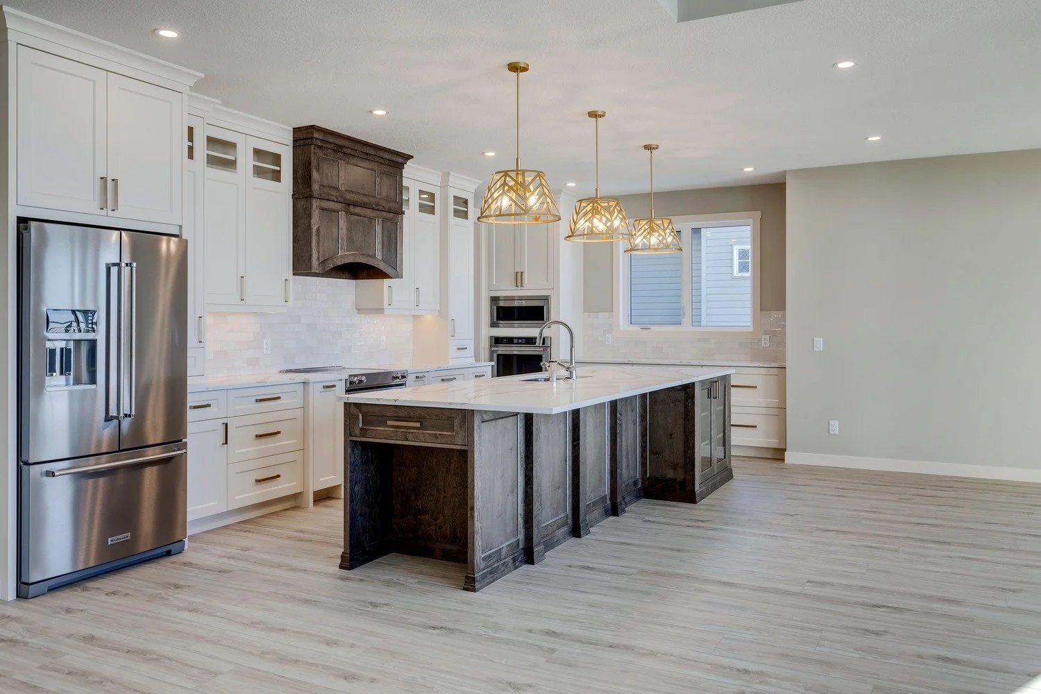 Iron-Rock-Homes_Crossfield_Kitchen-05.jpg