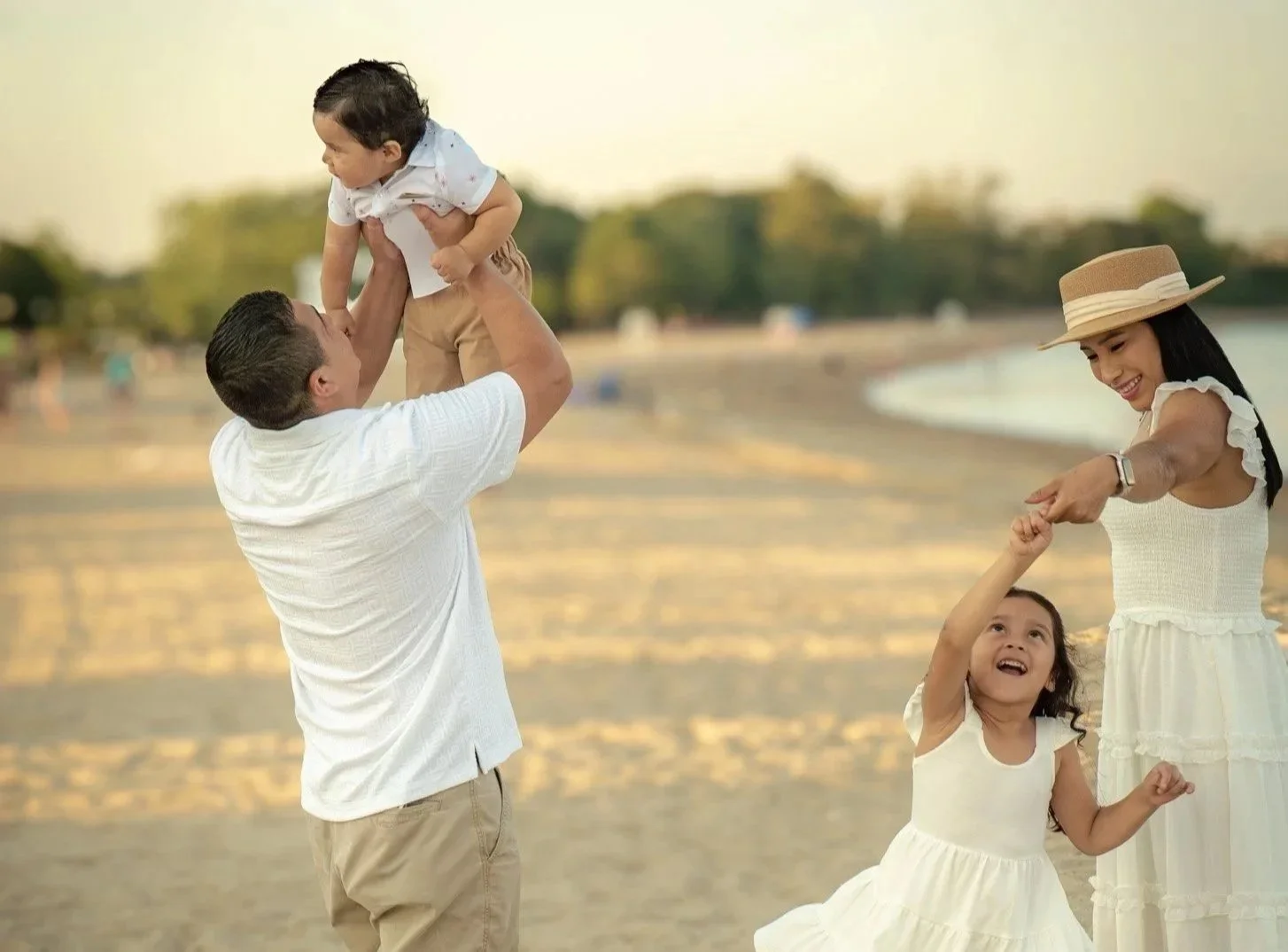 Calf Pasture Beach Family Photoshoot