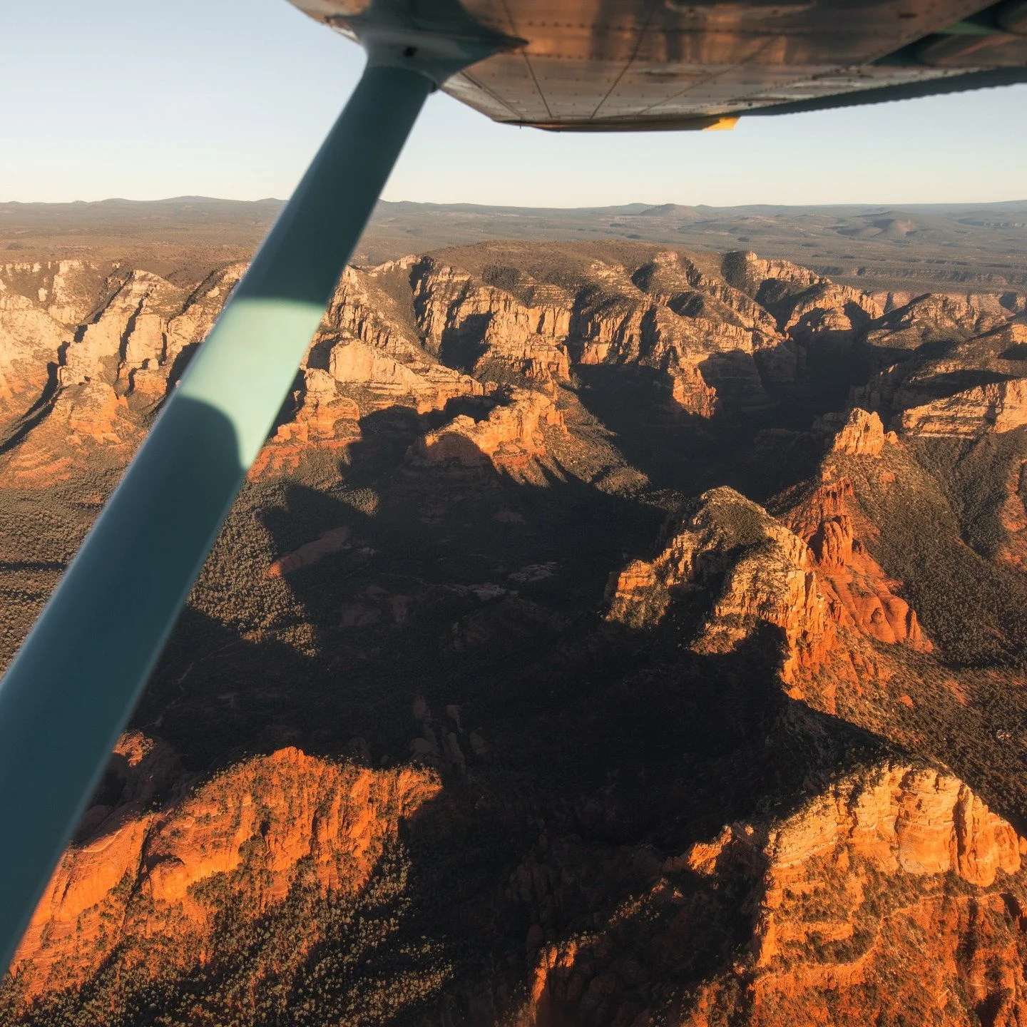 We had the chance to take @kaitandbeyond up for a flight over Sedona&hellip; and she captured it perfectly ✈️
Seeing Sedona from the air is something you really can&rsquo;t explain&mdash;you just have to experience it.
Which shot is your favorite? 👇