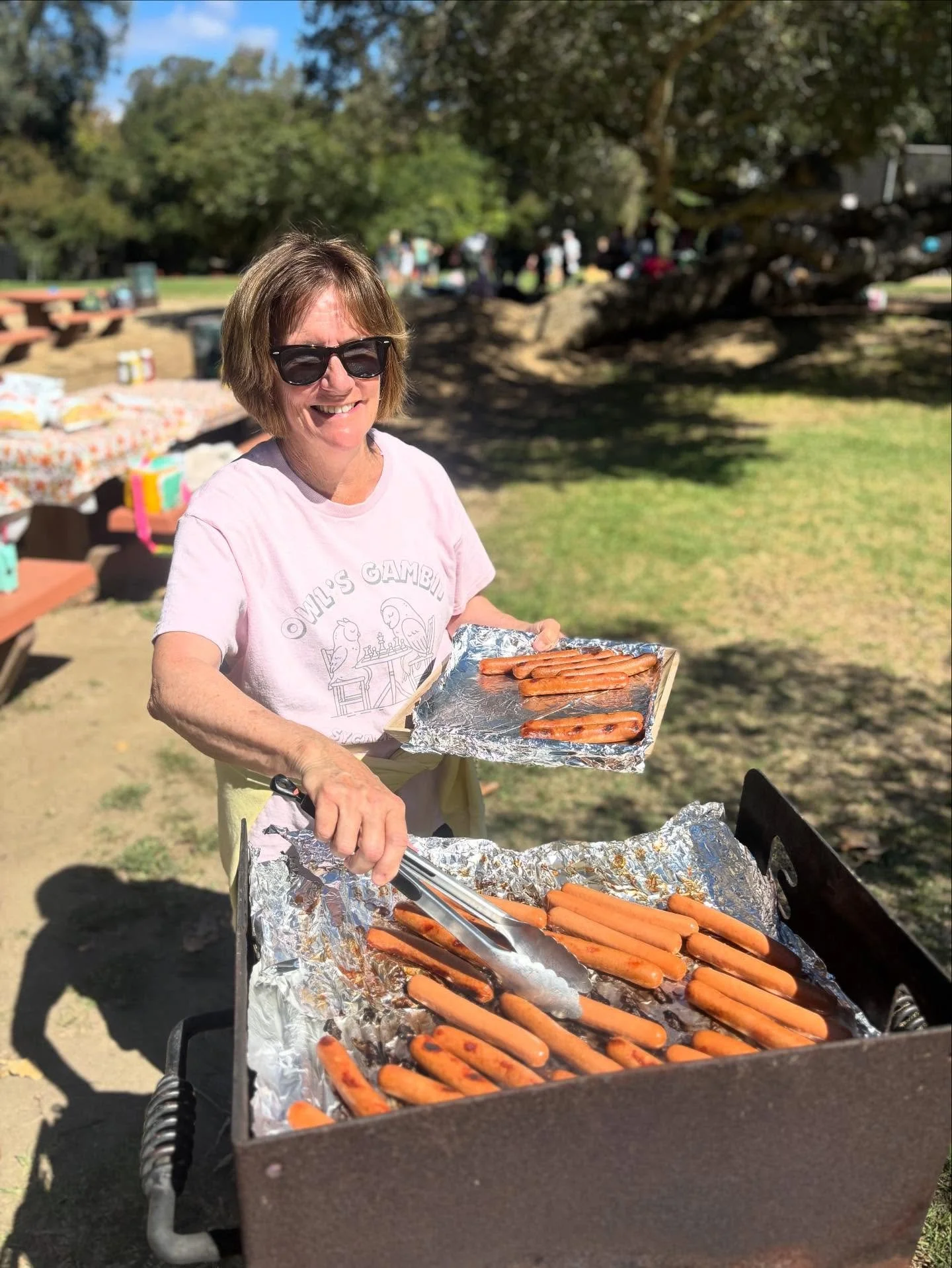 Now a special shout out to Mrs. McQueen and Mrs. Custer for bringing our hotdog lunch to life!! 🌭 😋
&bull;
#teamworkmakesthedreamwork #bbq #communityday #goowls #scs #hoothoot #sycamorecommunityschool