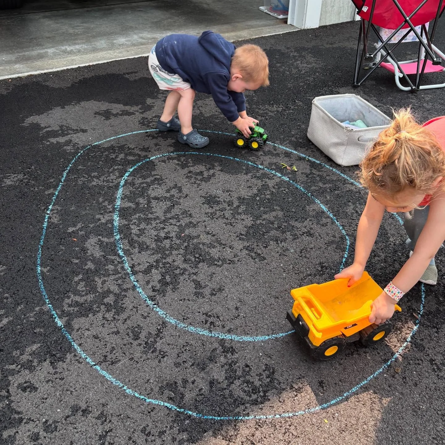 Are you ready to hit the pavement and sharpen those speech and language skills? Remember, working on speech and language at home is always a huge part of a child&rsquo;s success, no matter the season. Just because summer is here doesn&rsquo;t mean yo