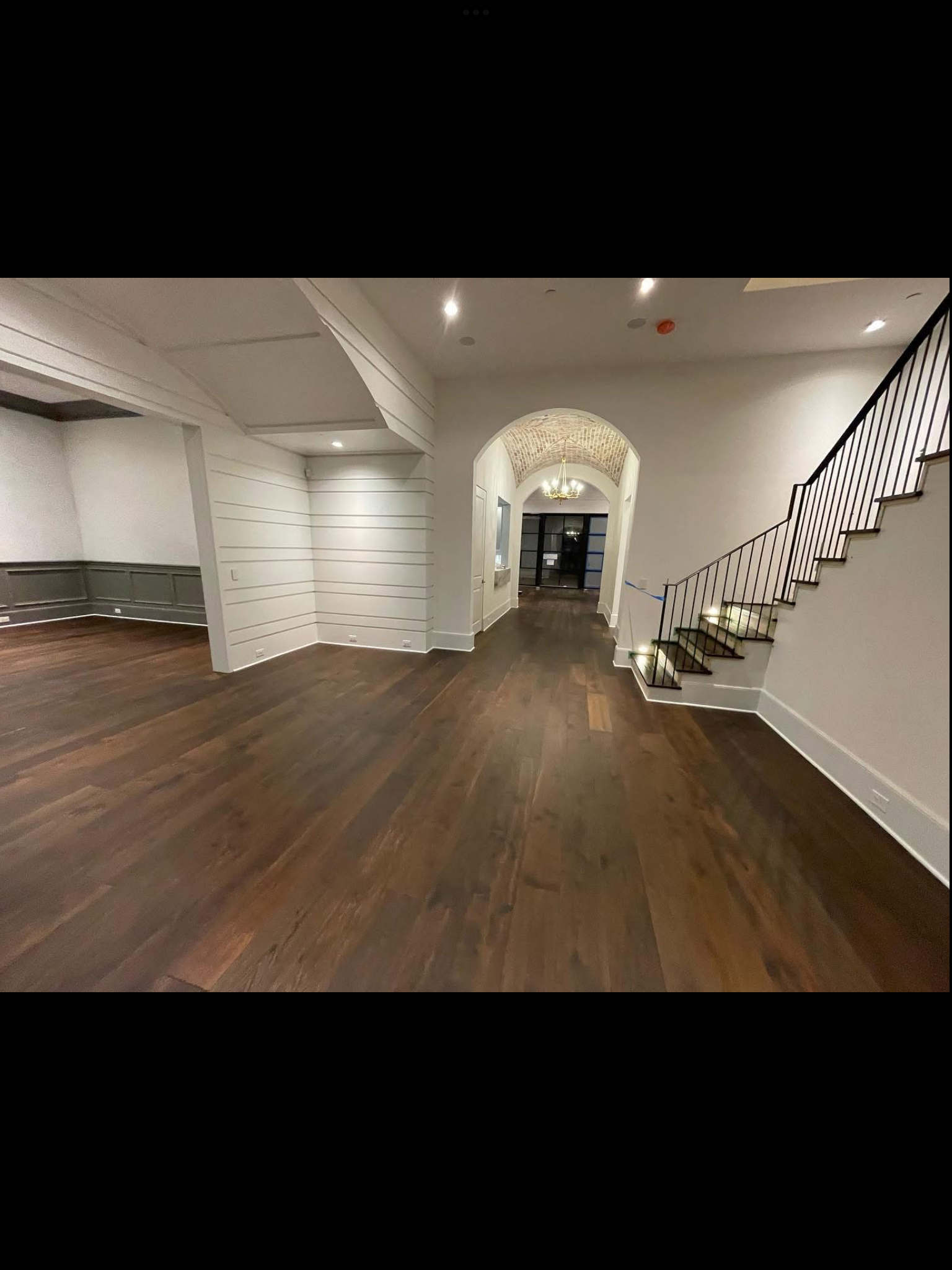 Wood flor installation