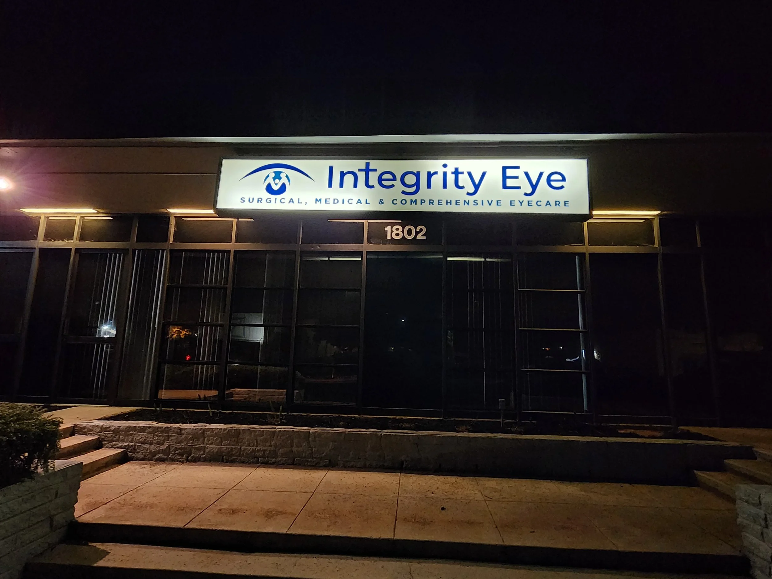 night time intregrity eye sign escondido.jpg