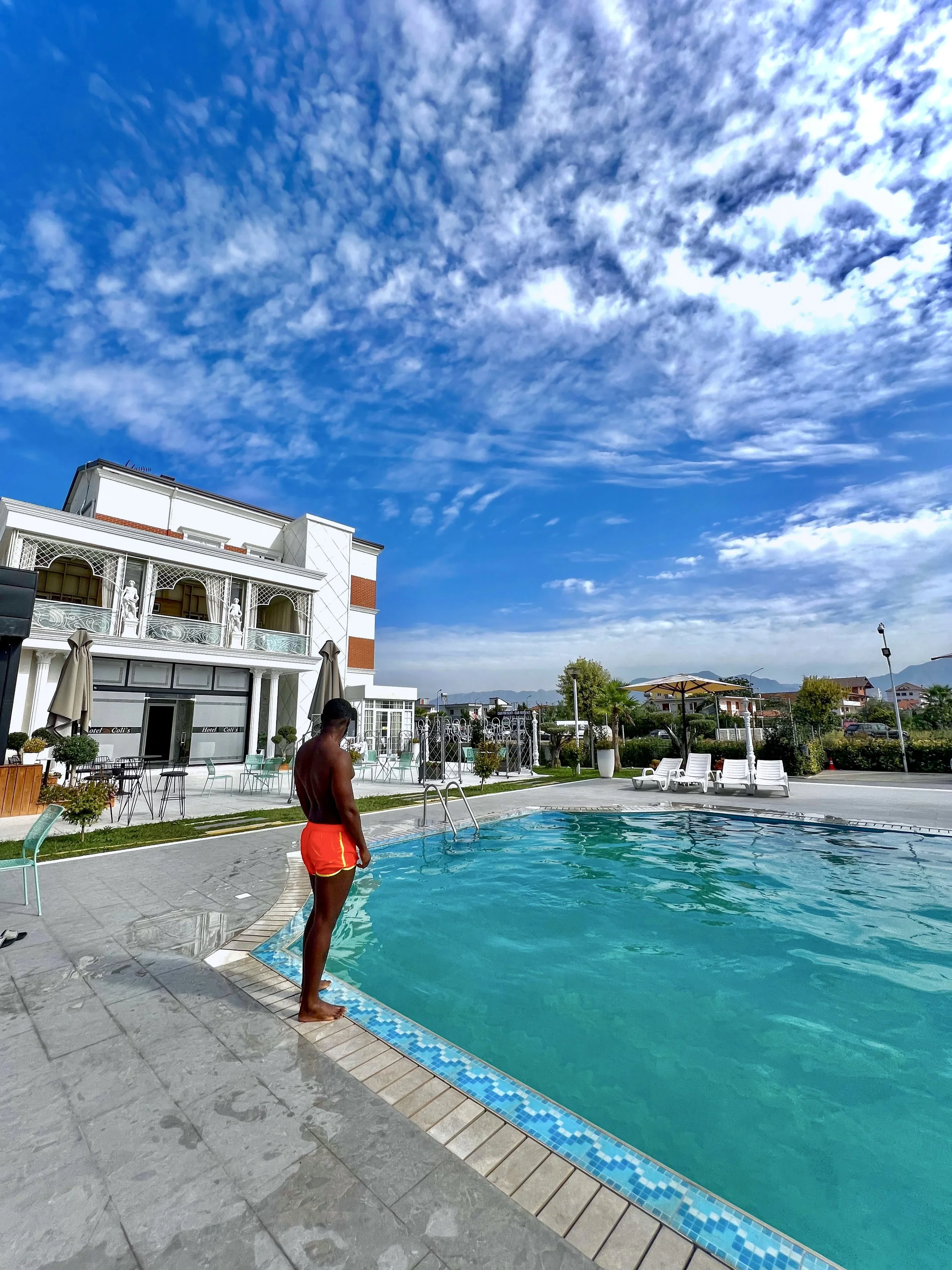 Pisicina do hotel! 🏊🏾