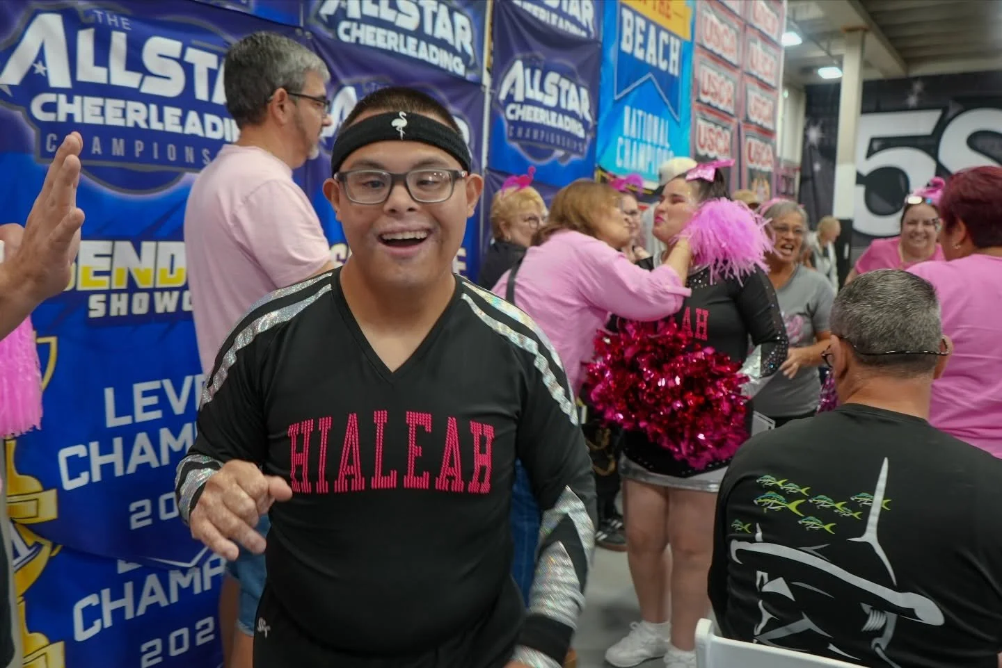 HIALEAH 🦩📣

REGIONAL CHAMPS 🥇🔥

1st place and officially advancing to FINALS in Orlando 🤩✈️

So incredibly proud of this amazing team! With only 2 months of practice, they put in the work, stayed dedicated, and showed up STRONG 💪❤️

Huge thank 