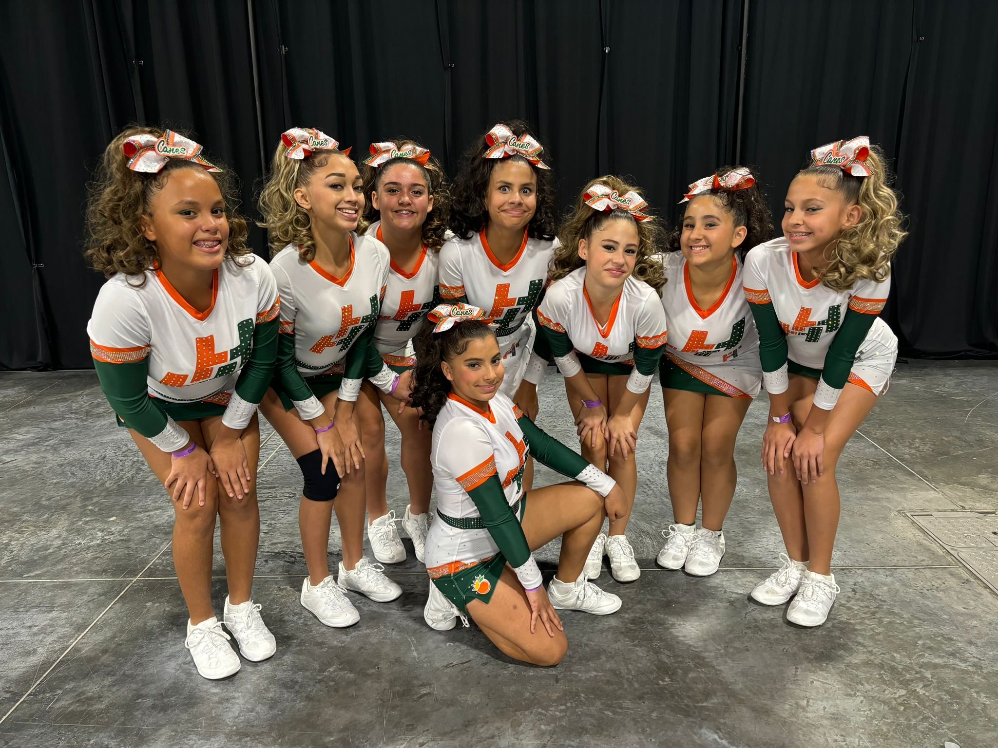 cheer3.jpg