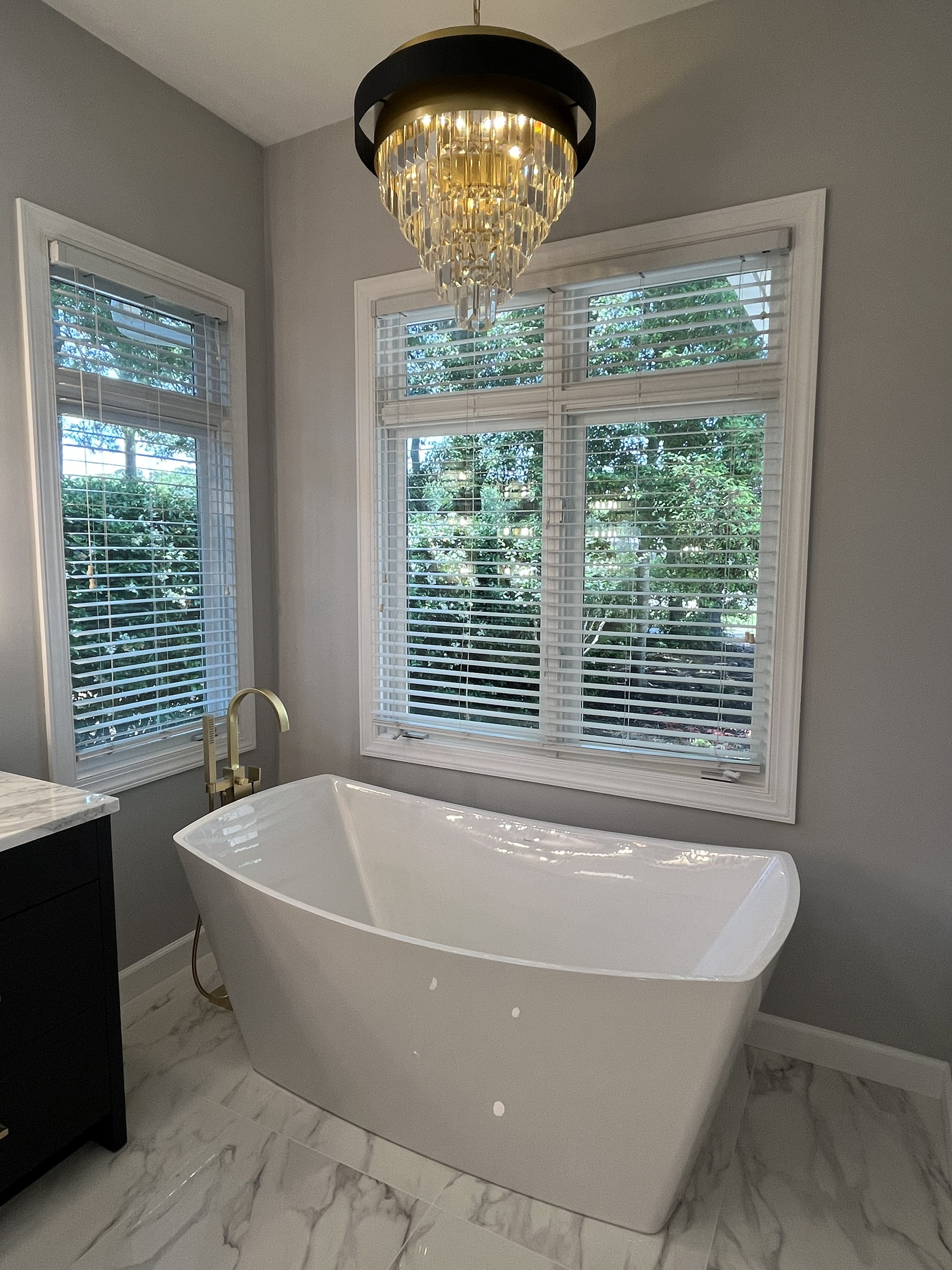 Project: Dugas Primary Bathroom/
Contractor: Jeff Ballard