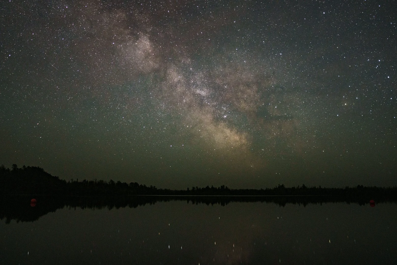 ojibway lake milky way.jpg