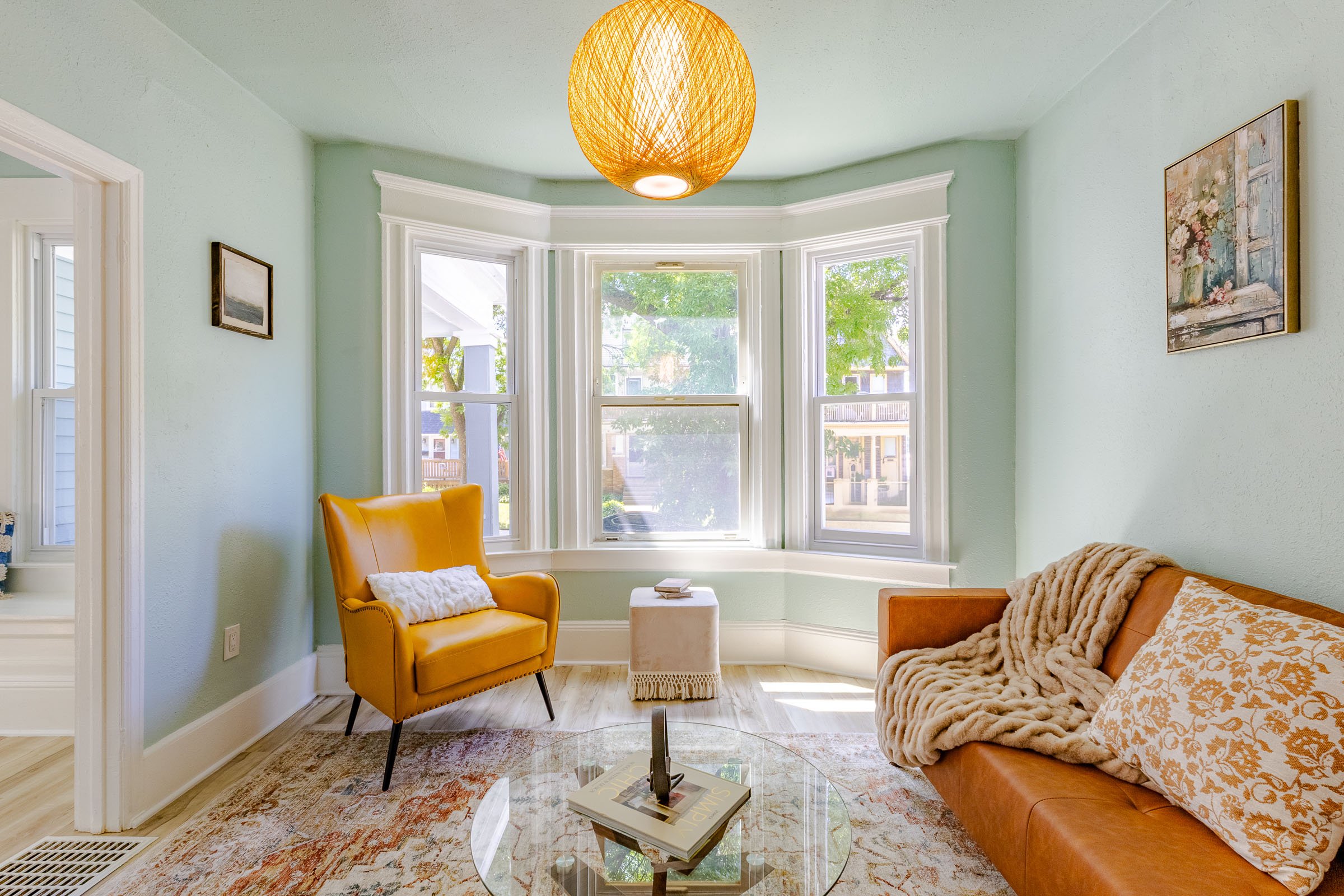 16 - milwaukee-real-estate-staging-photo-M&I-staging.jpg